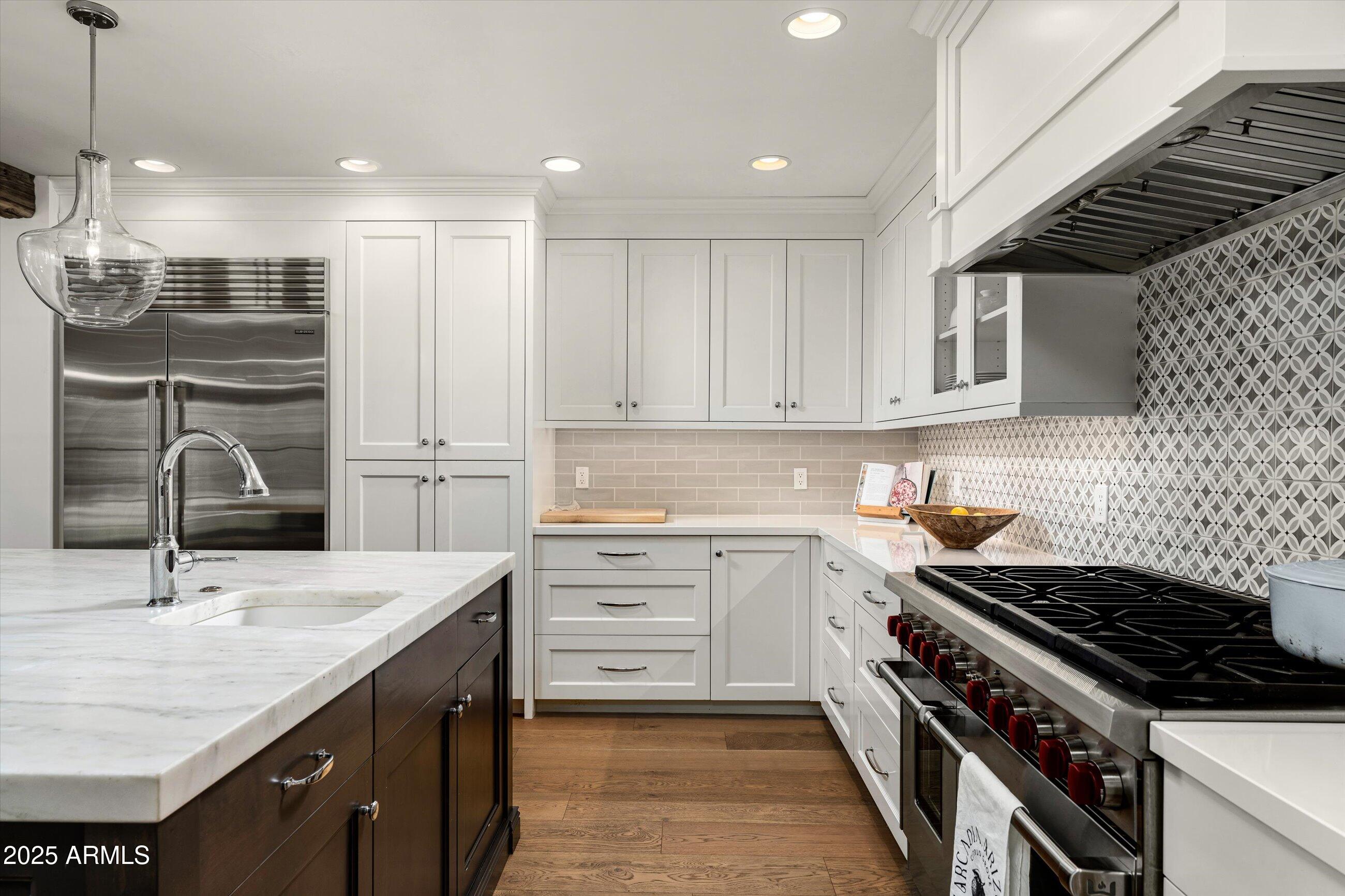 3628 N 49TH Place