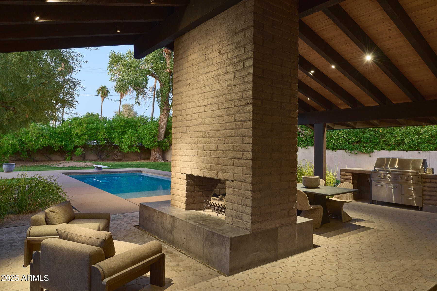 514 W ROSE Lane, Phoenix