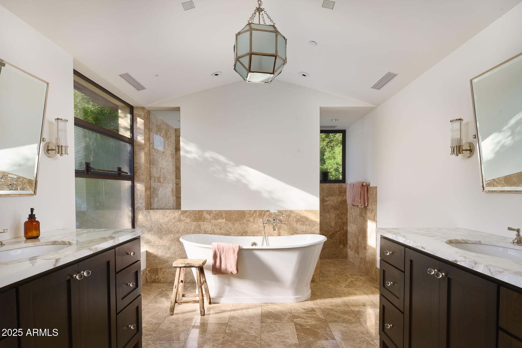 514 W ROSE Lane, Phoenix