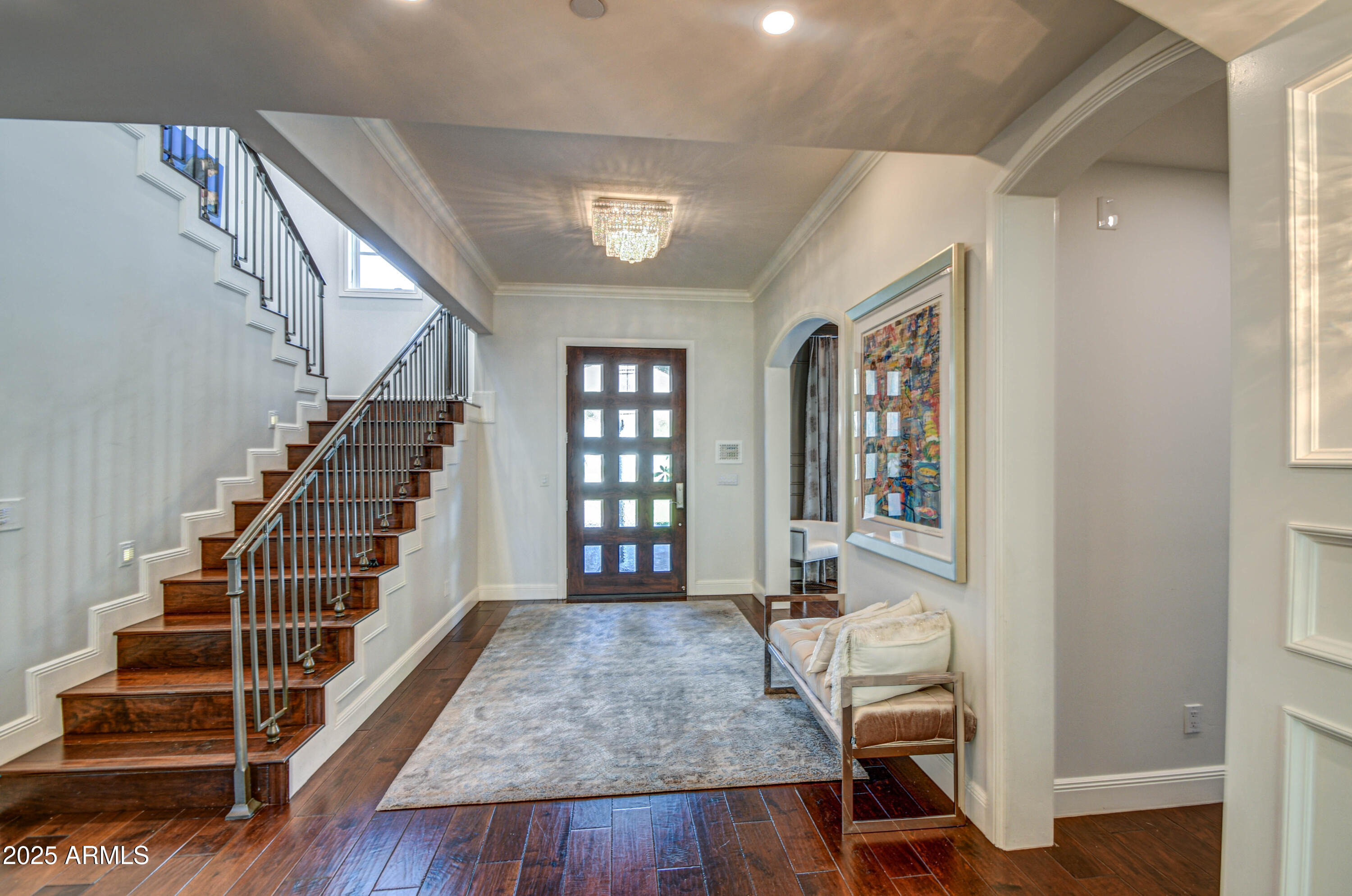 5819 E CALLE DEL MEDIA