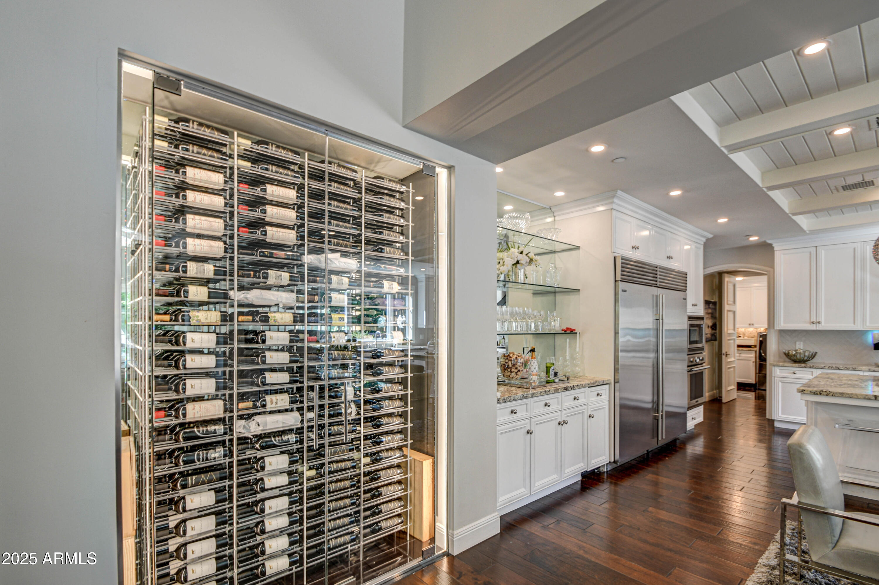 5819 E CALLE DEL MEDIA