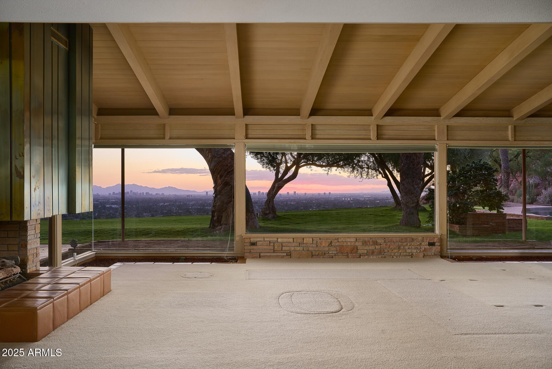 5500 N DROMEDARY Road