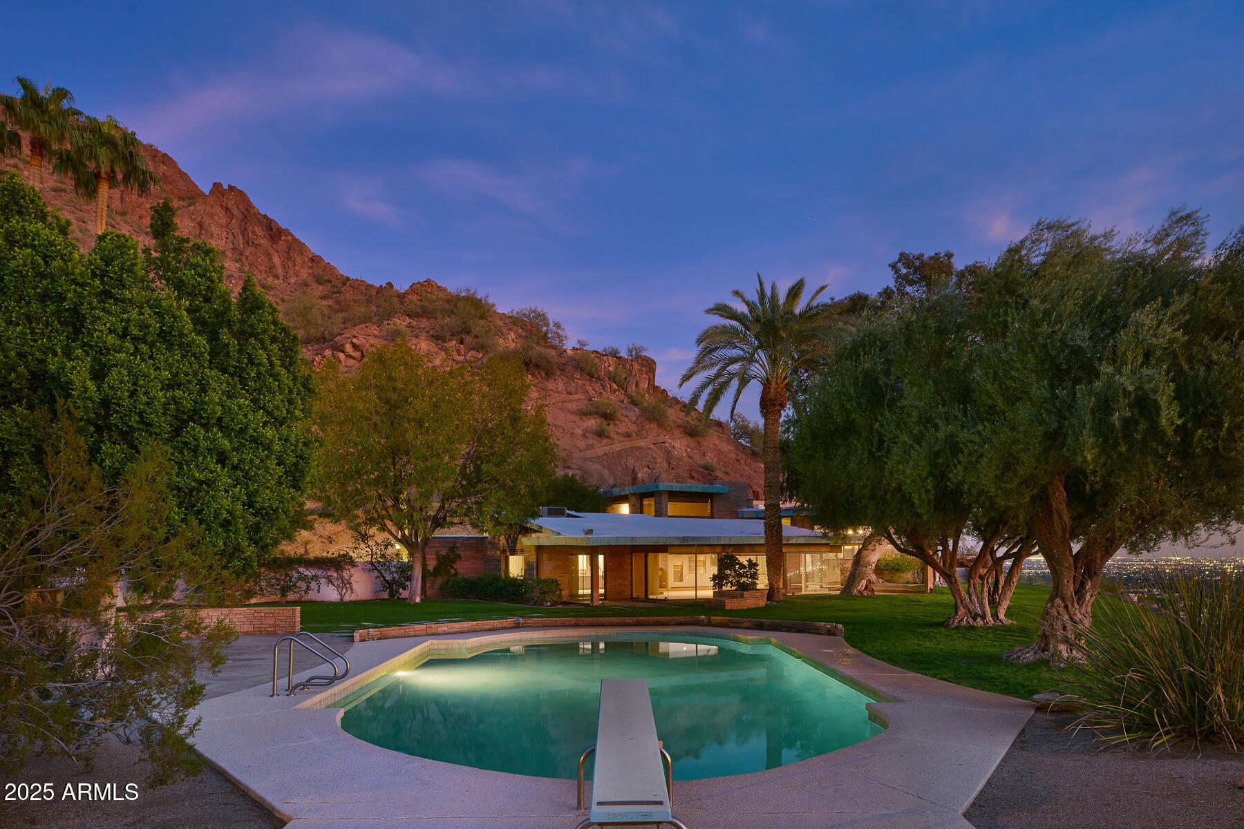 5500 N DROMEDARY Road