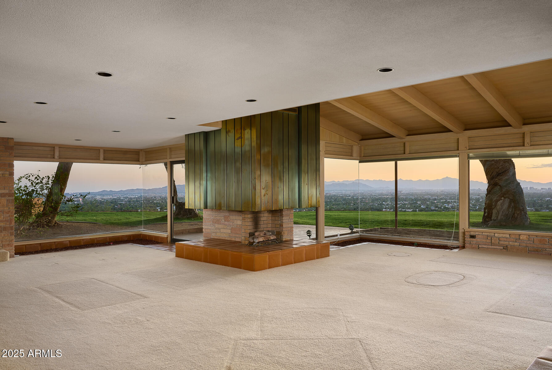 5500 N DROMEDARY Road