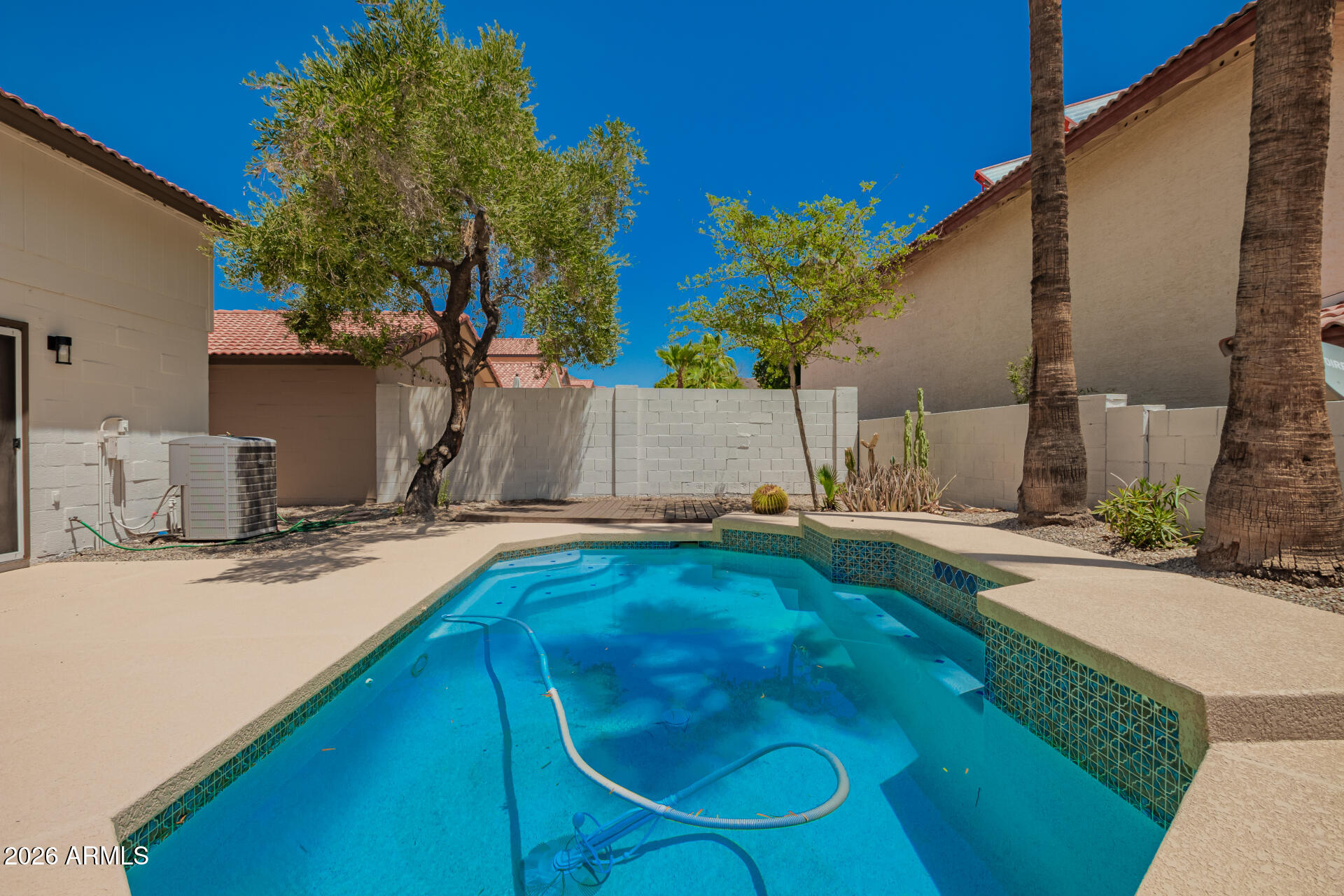 9411 S 45TH Place