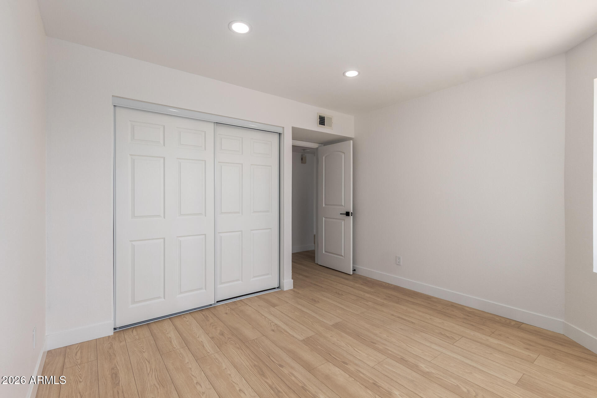 9411 S 45TH Place