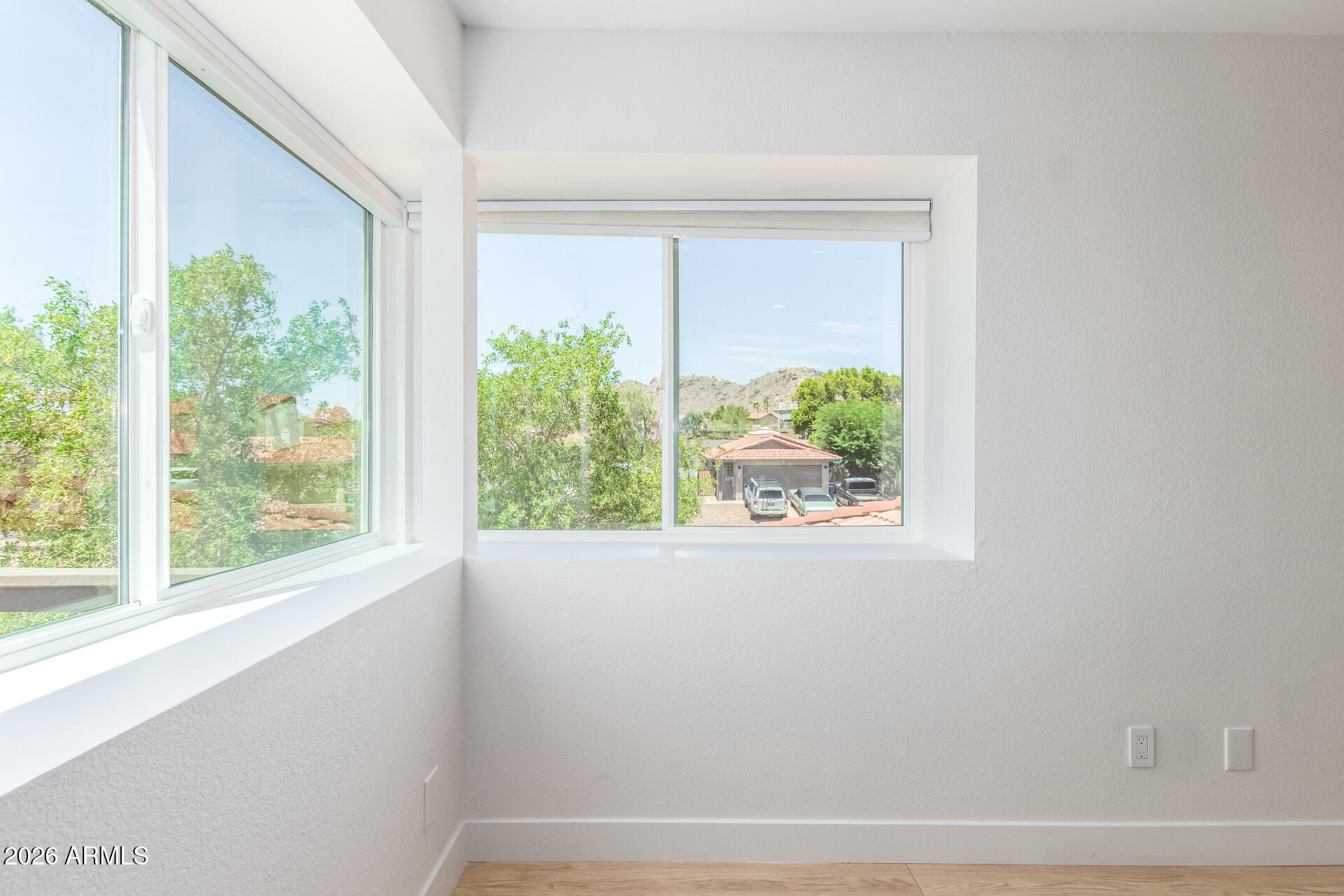 9411 S 45TH Place
