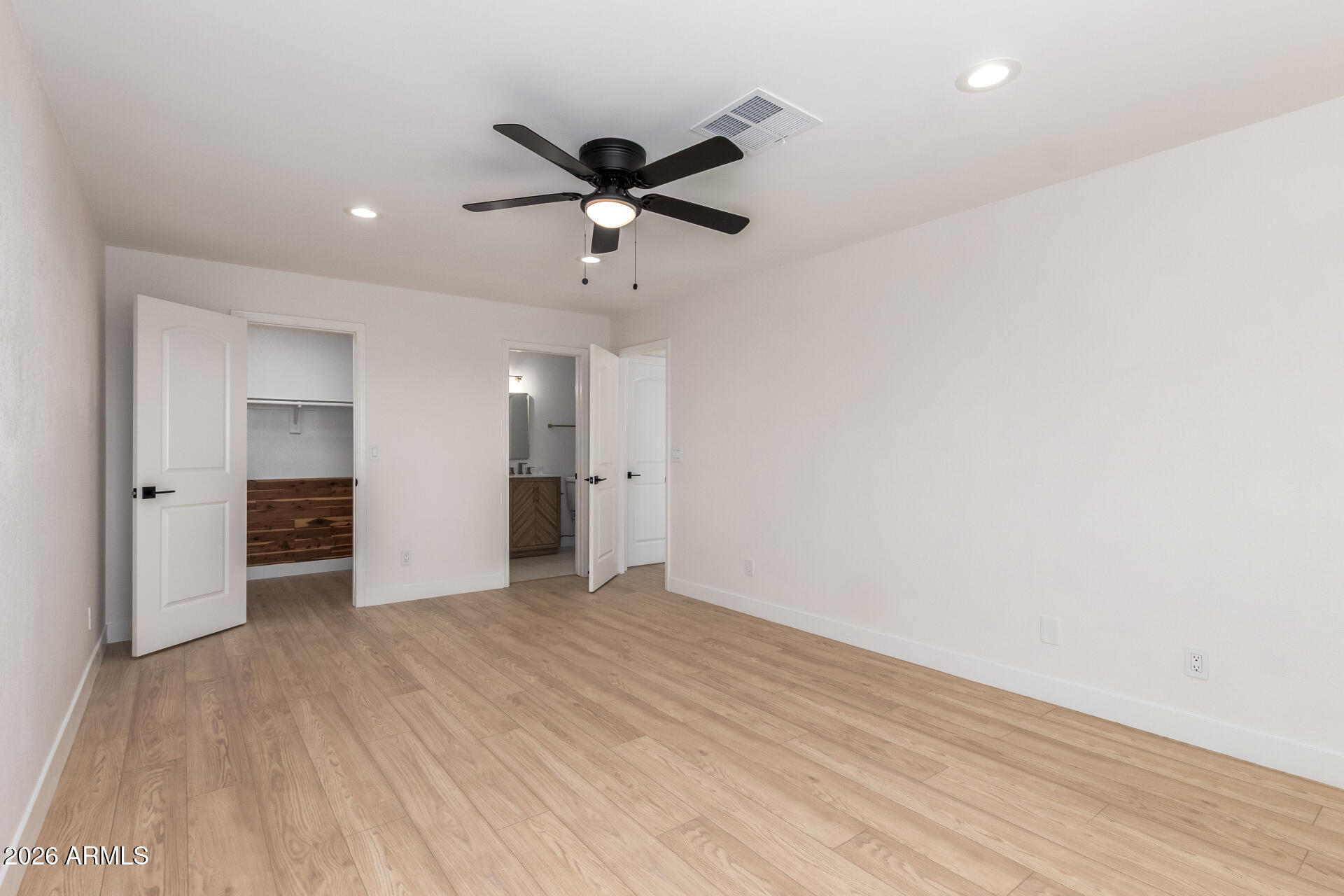 9411 S 45TH Place