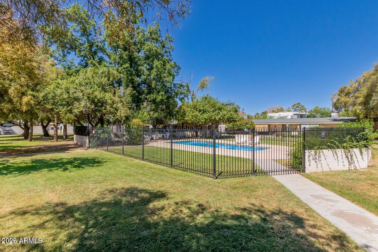 3505 E CAMPBELL Avenue 17