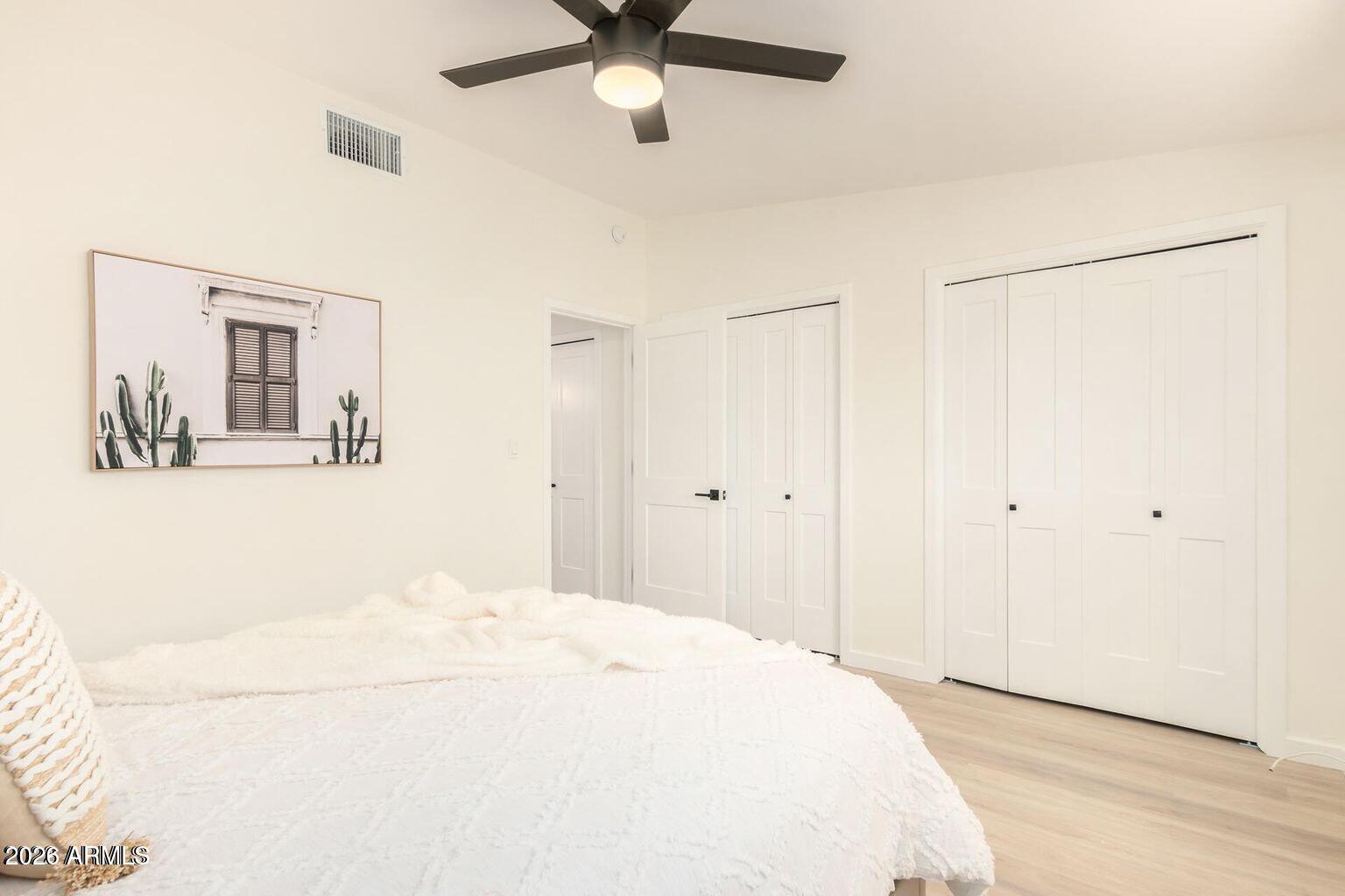 3505 E CAMPBELL Avenue 17