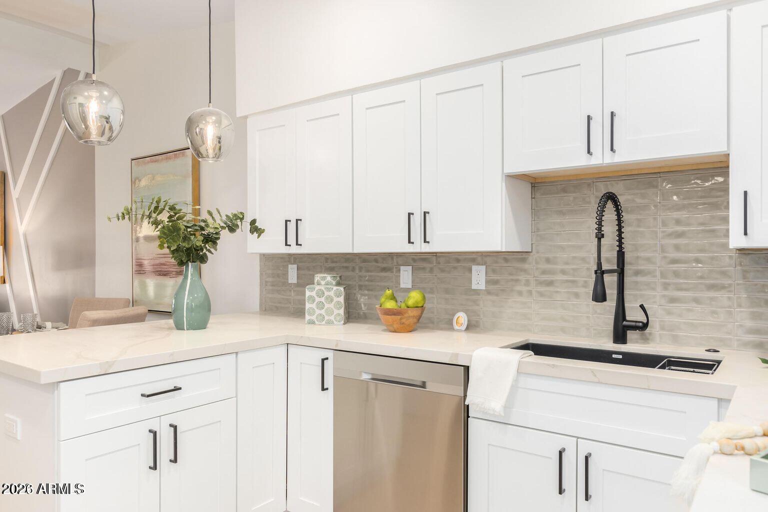 3505 E CAMPBELL Avenue 17