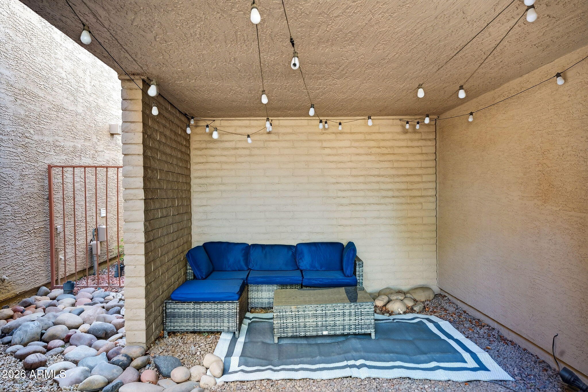2834 S EXTENSION Road 1026