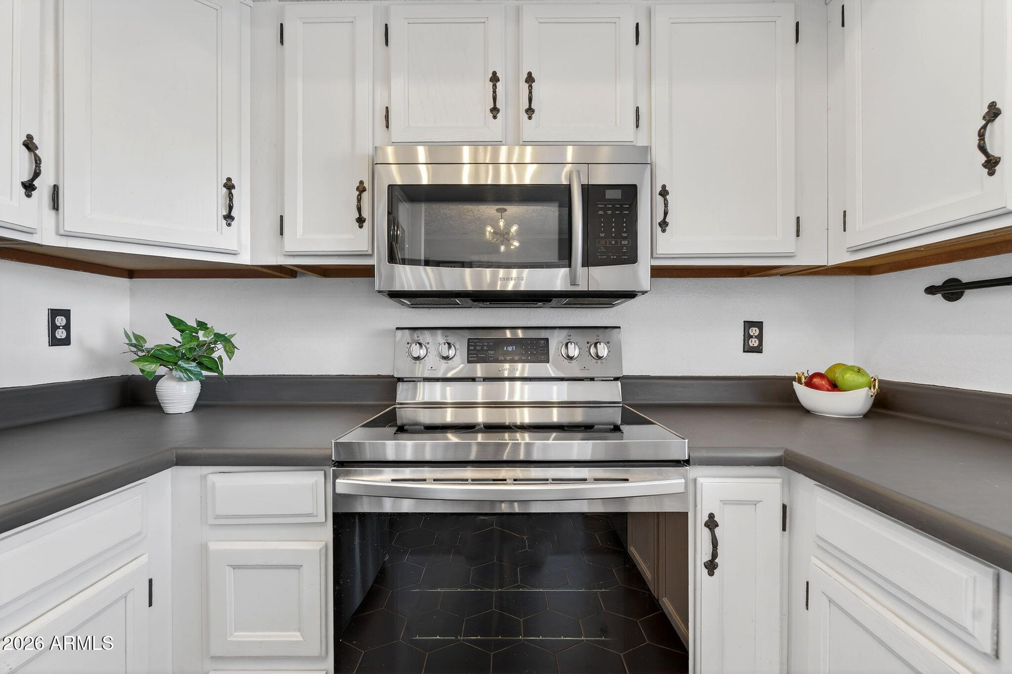 2834 S EXTENSION Road 1026