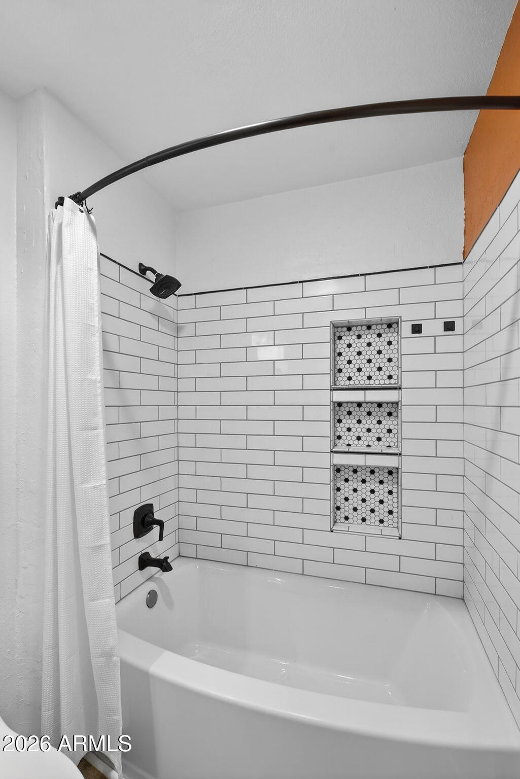 2834 S EXTENSION Road 1026