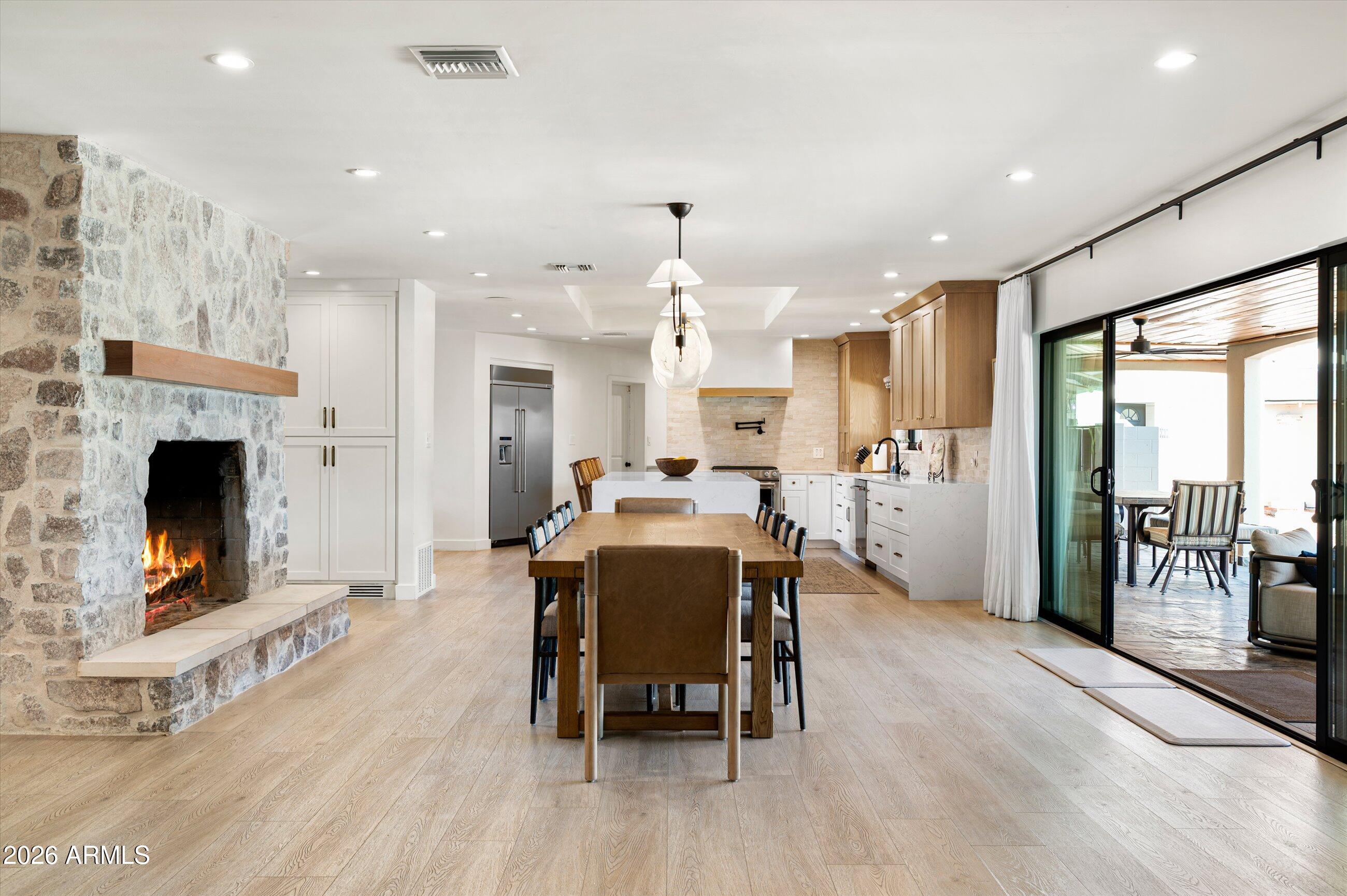 4545 N ROYAL VIEW Drive E