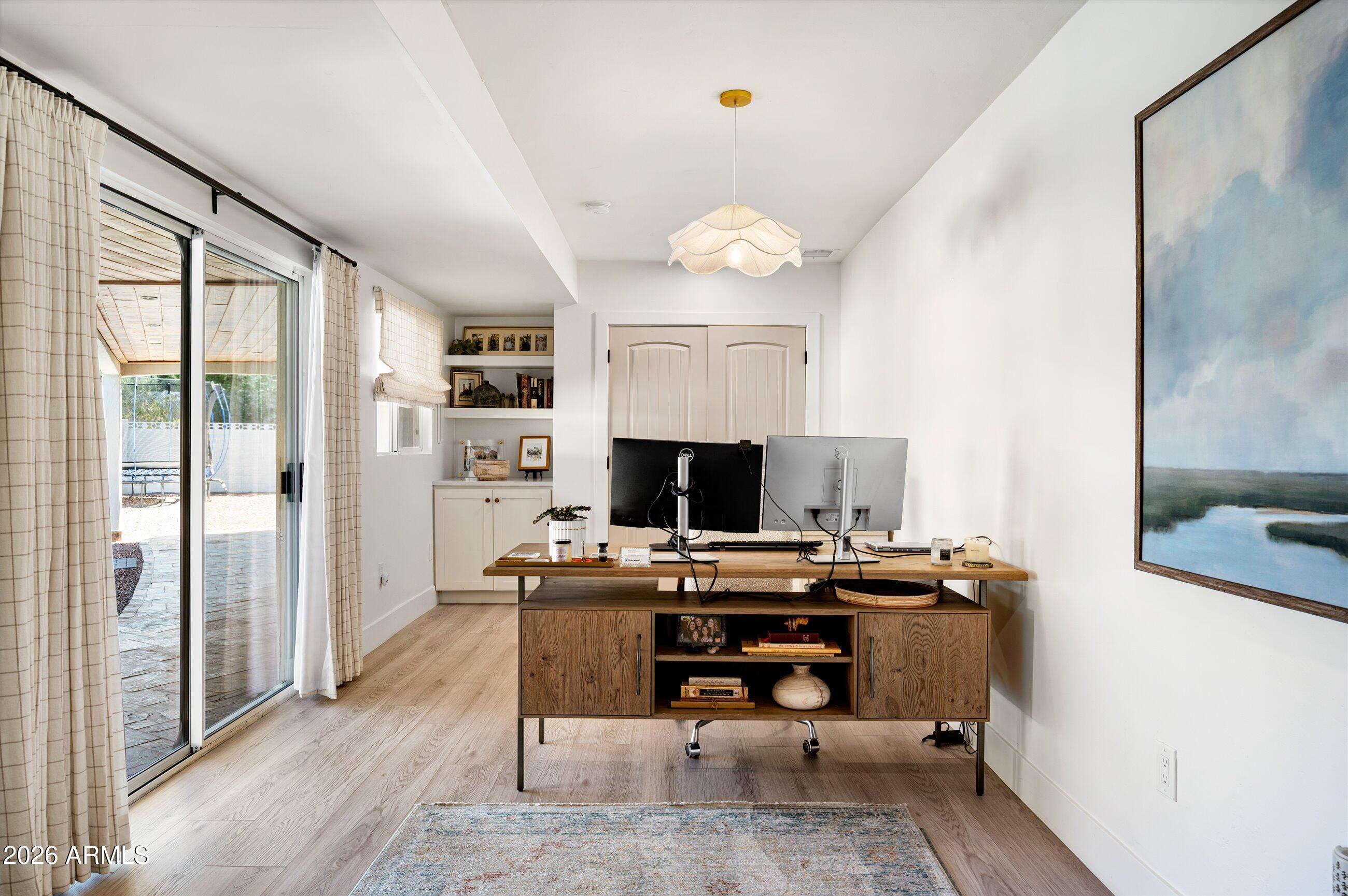 4545 N ROYAL VIEW Drive E