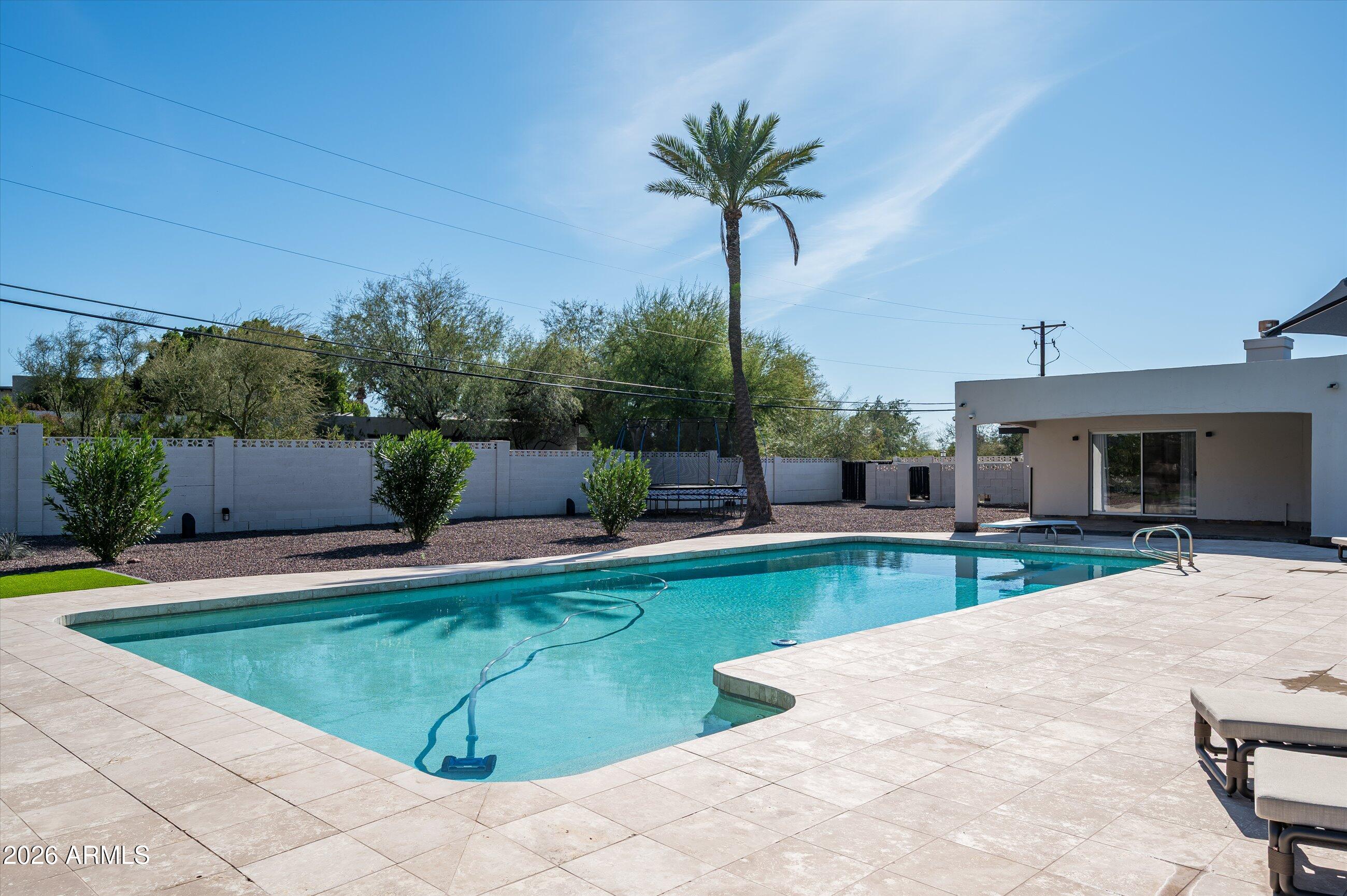 4545 N ROYAL VIEW Drive E