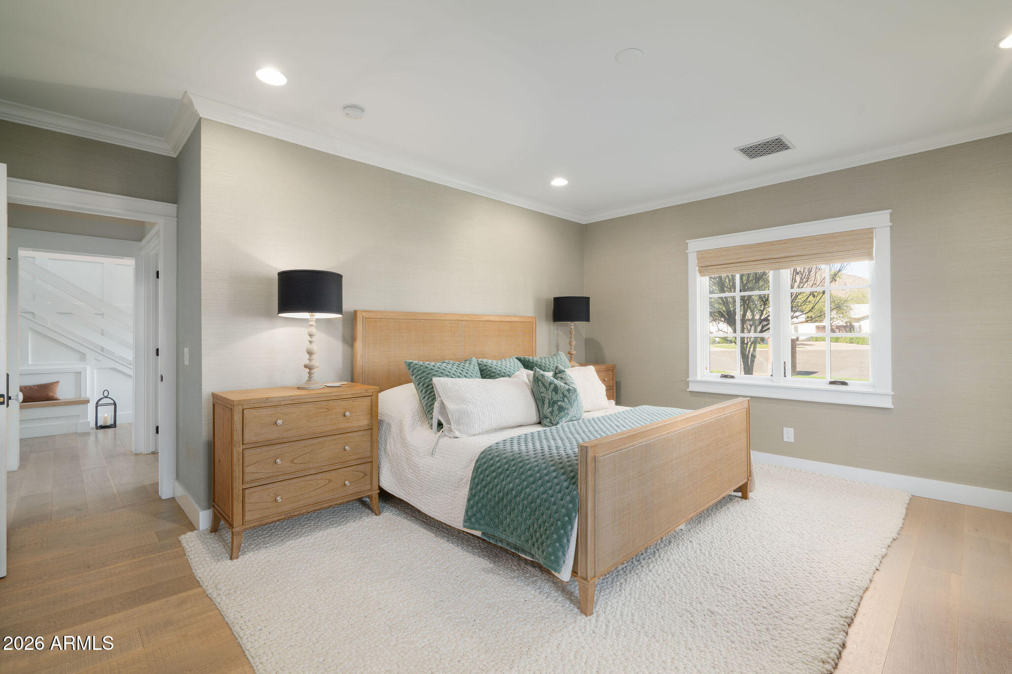 5627 E MONTEROSA Street