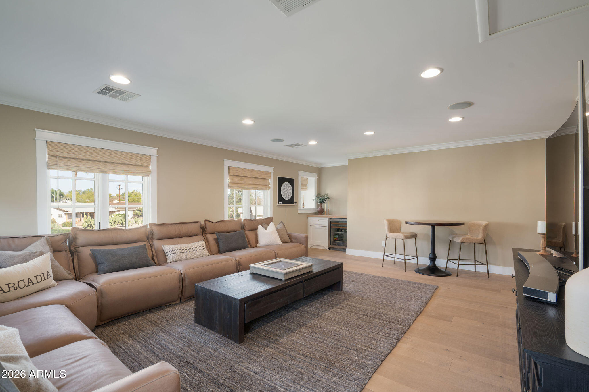 5627 E MONTEROSA Street