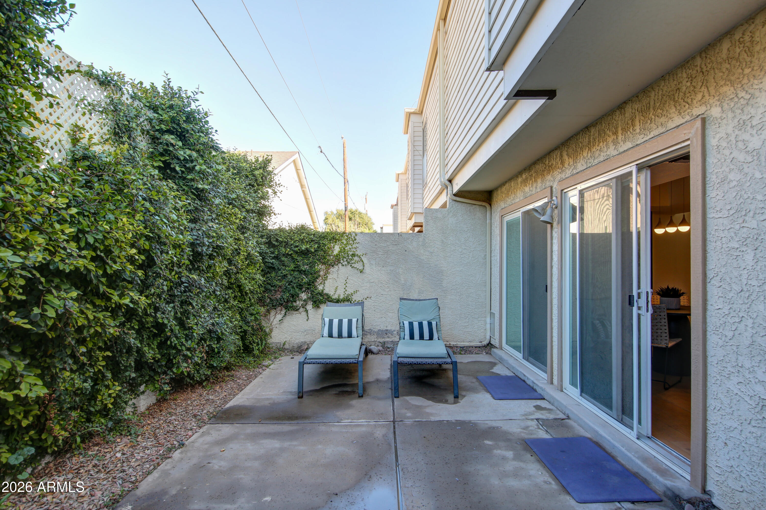6516 N 10TH Place