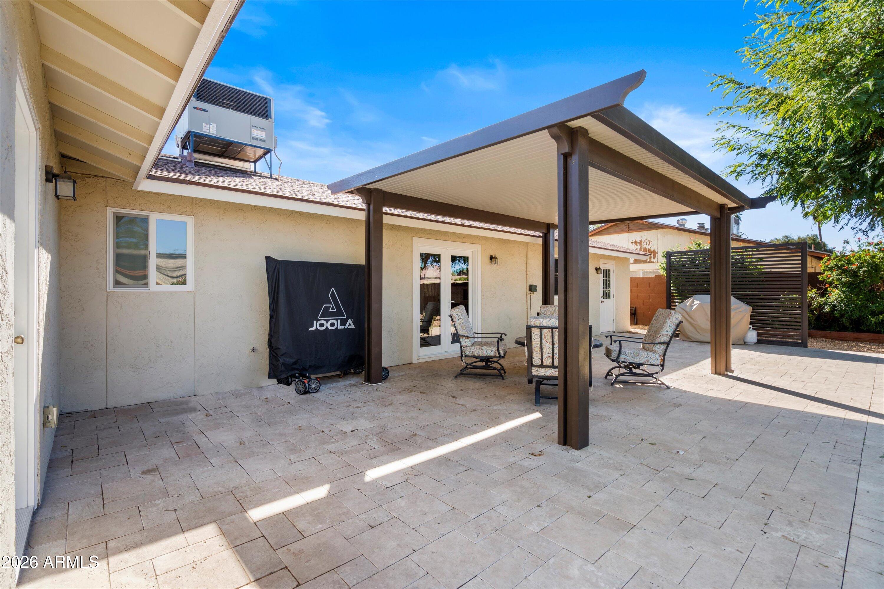 3444 E WINDROSE Drive