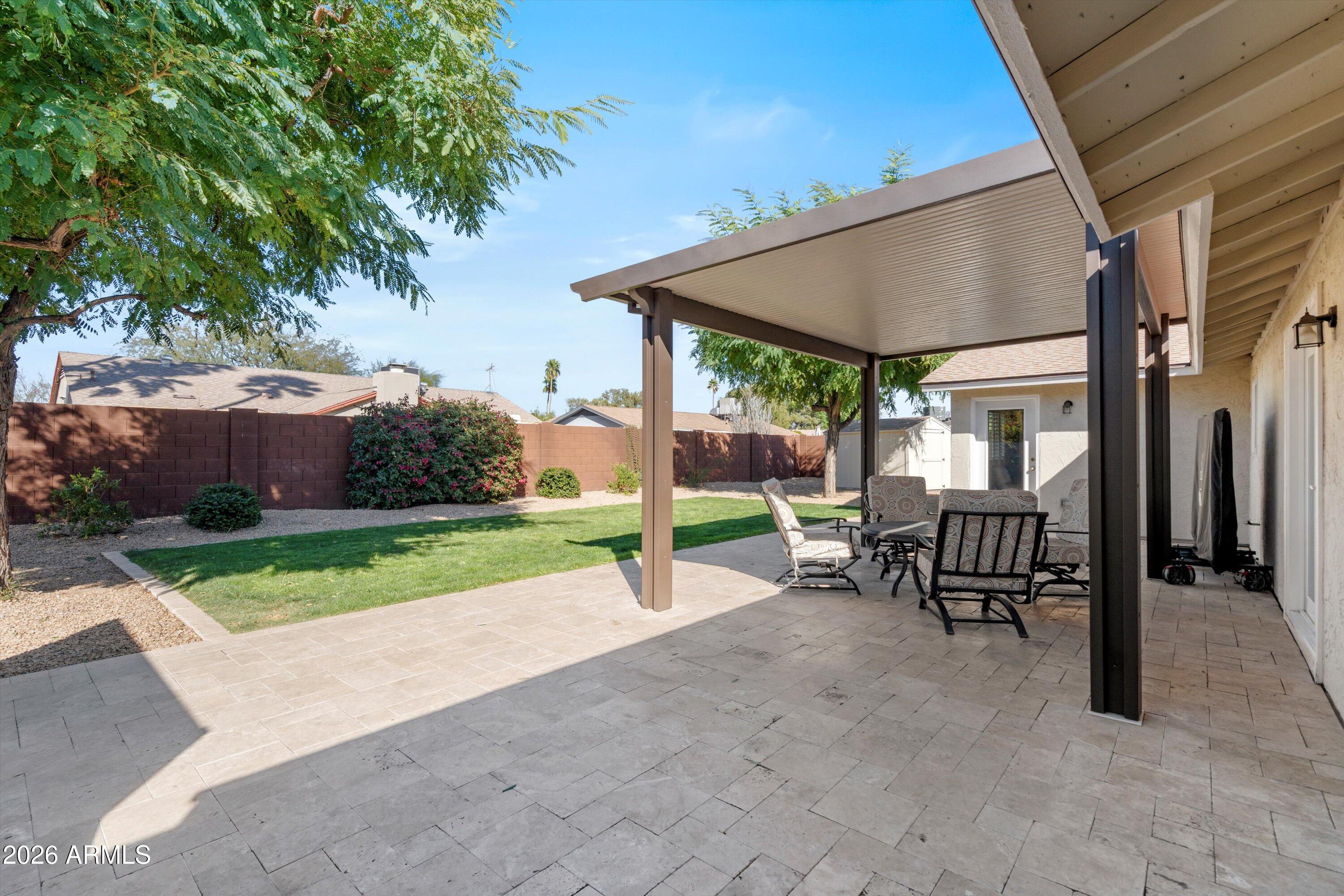 3444 E WINDROSE Drive