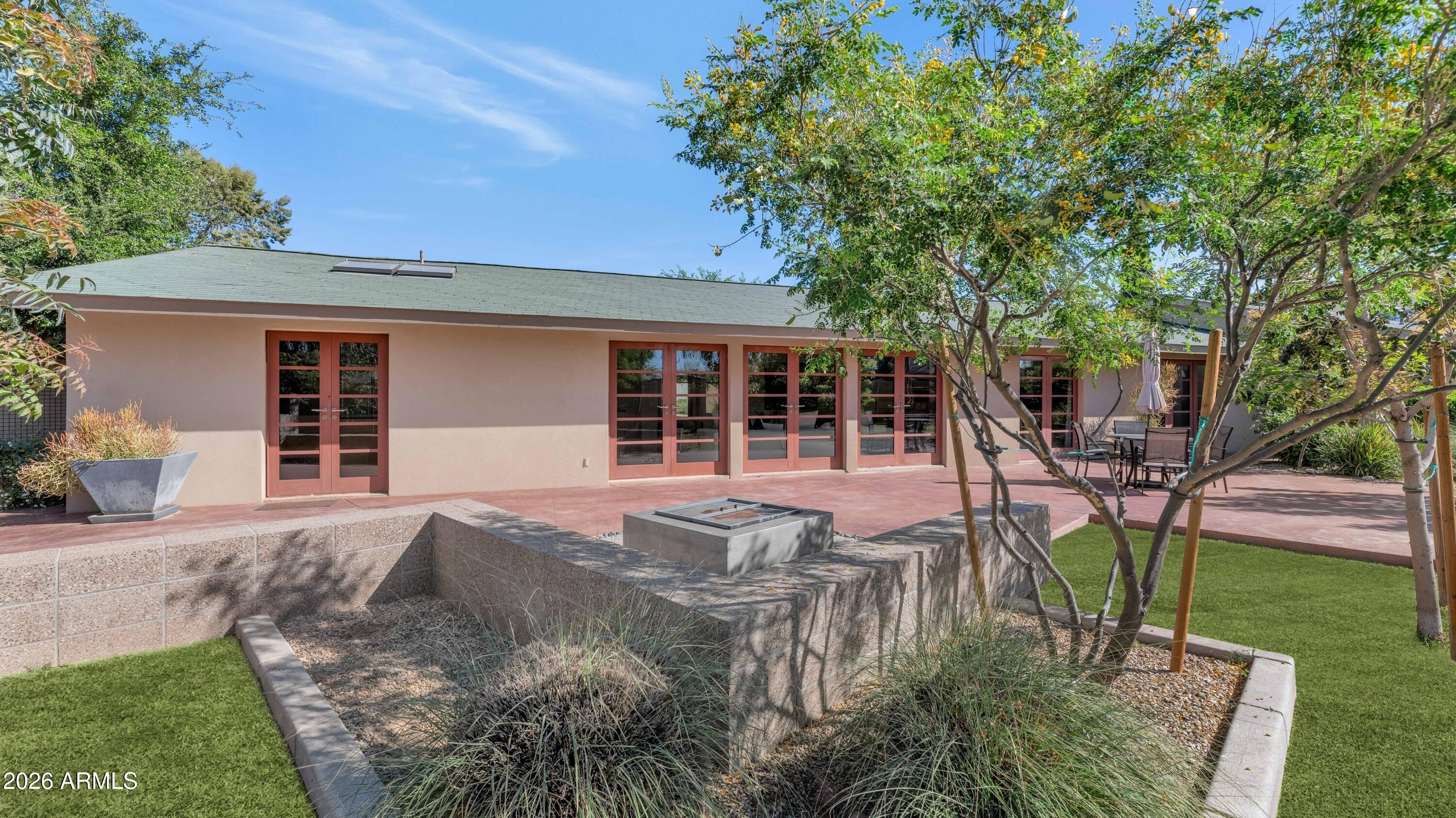 4210 N 63RD Place