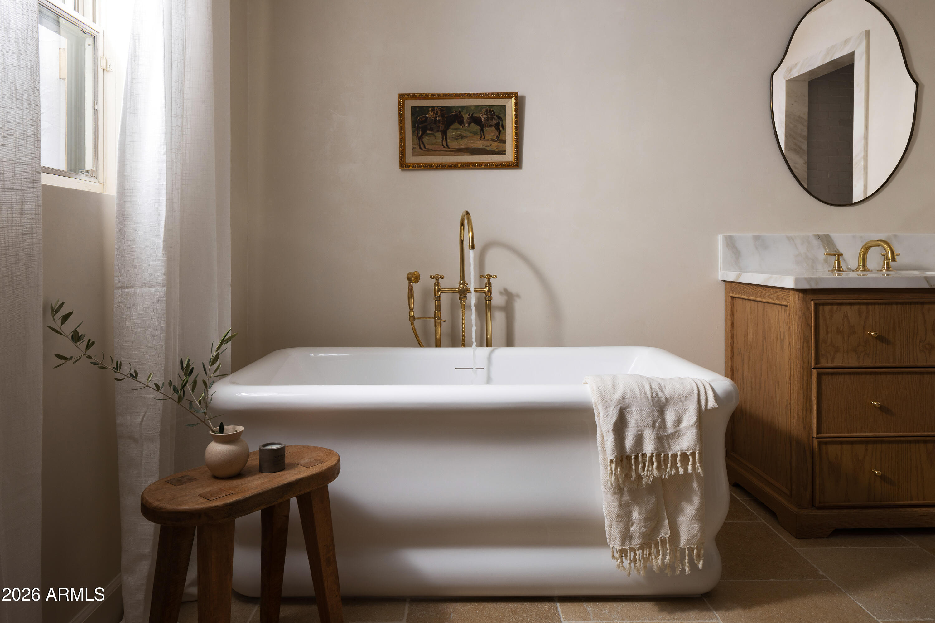 5501 E CAMELBACK Road