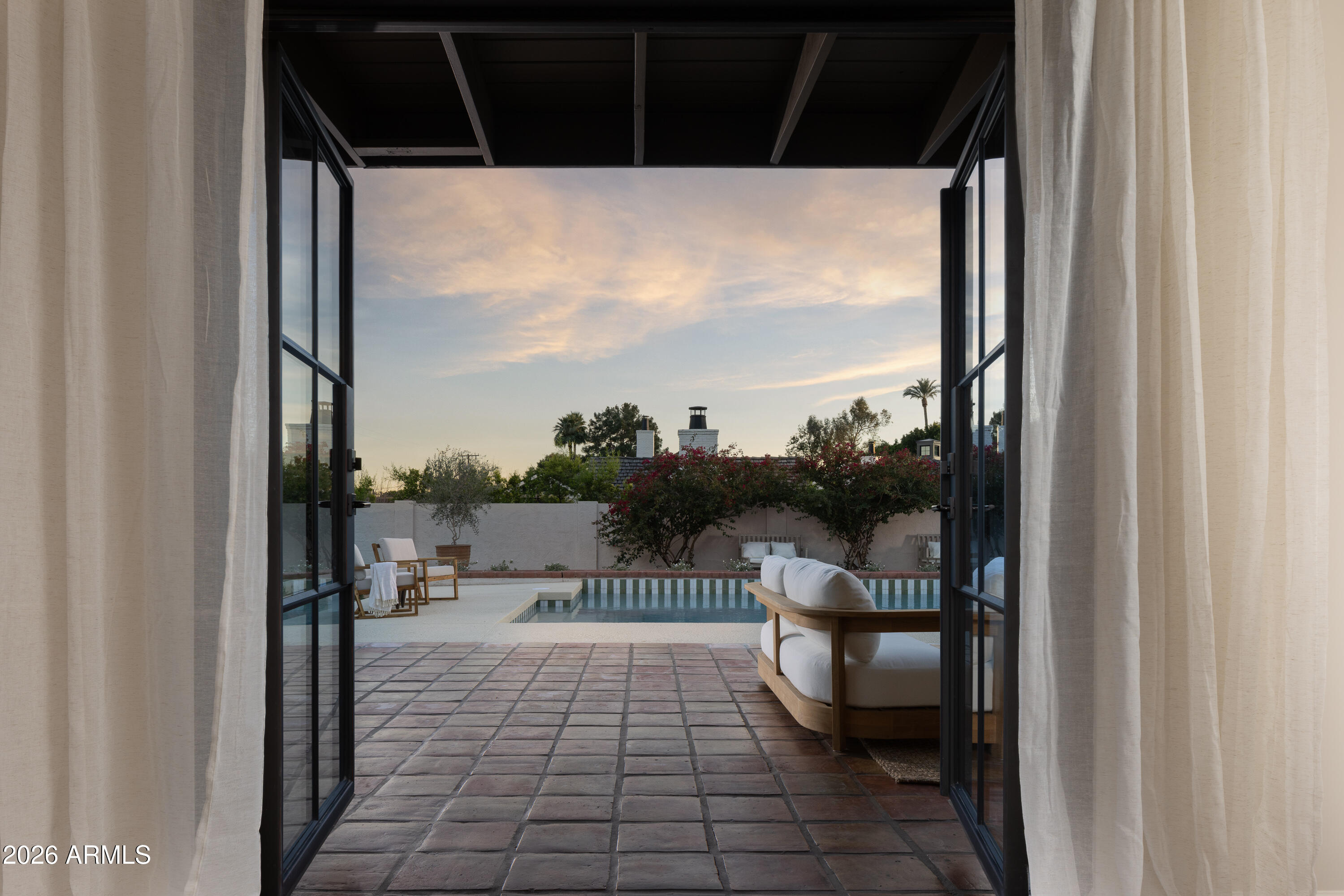 5501 E CAMELBACK Road