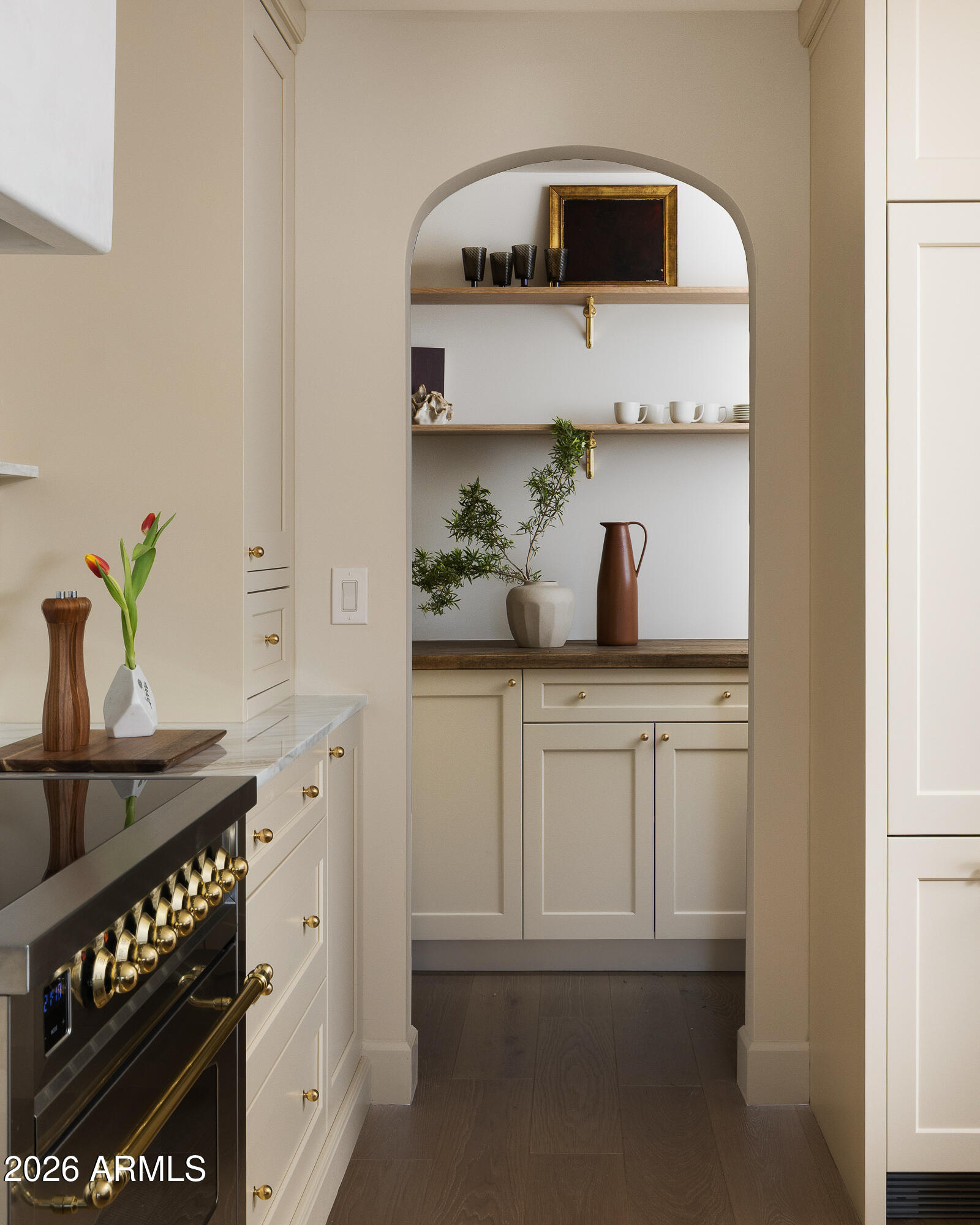 5501 E CAMELBACK Road