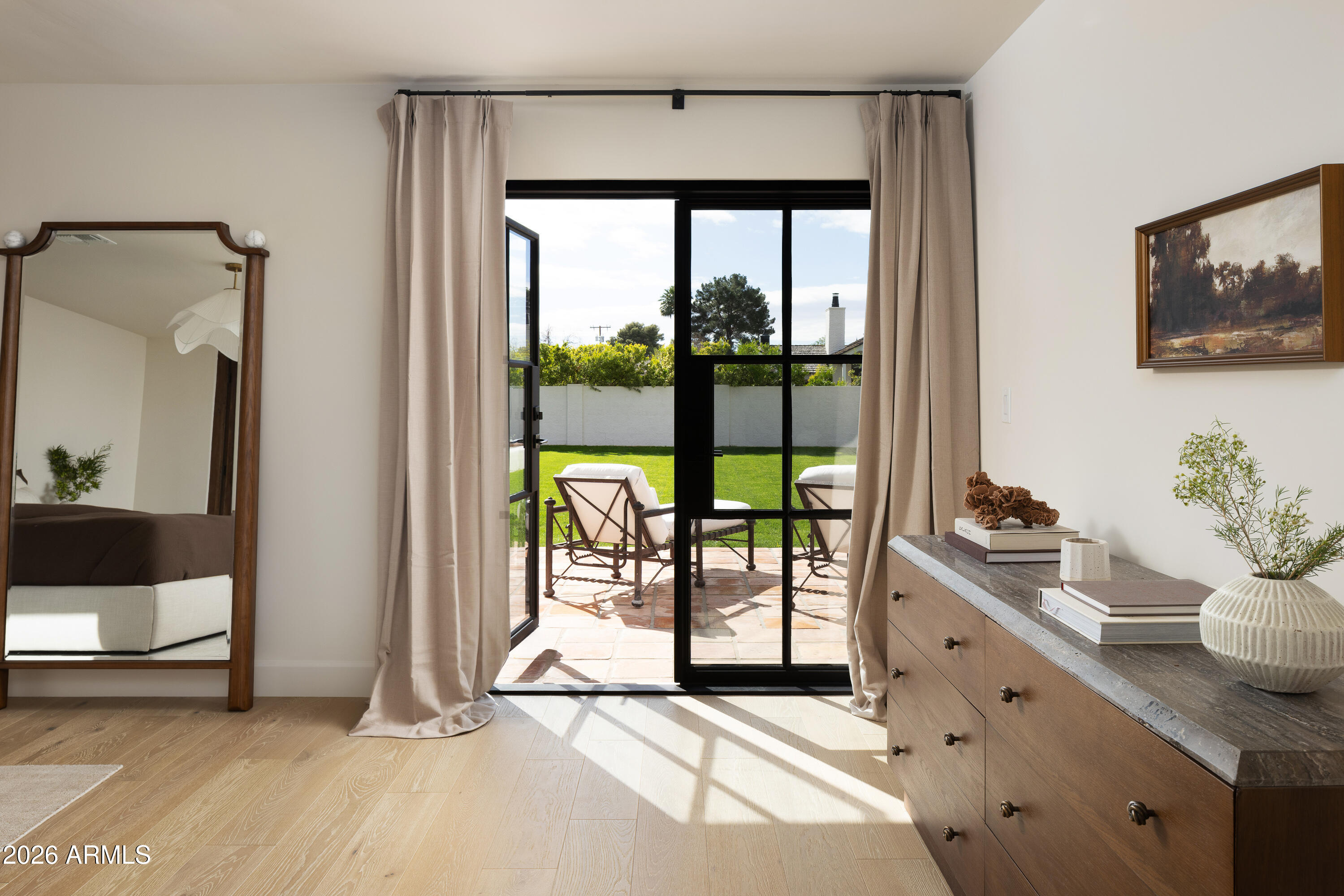 5501 E CAMELBACK Road