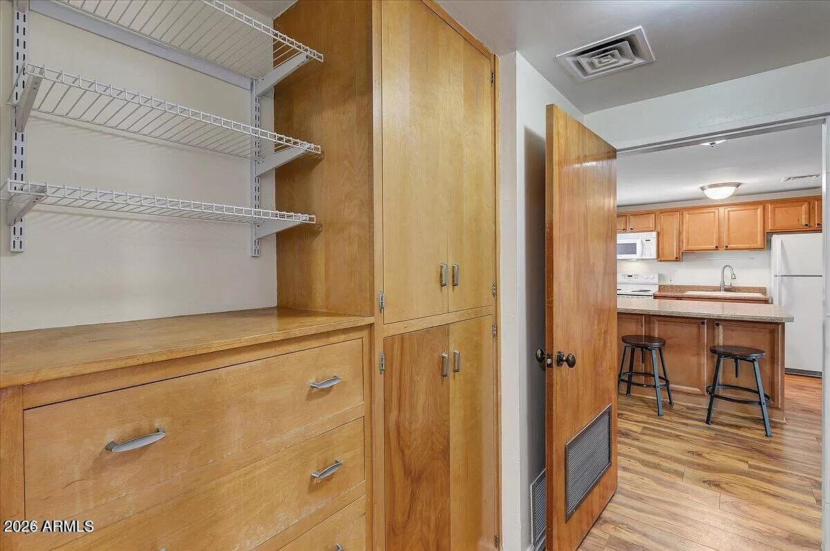 6125 E INDIAN SCHOOL Road 192