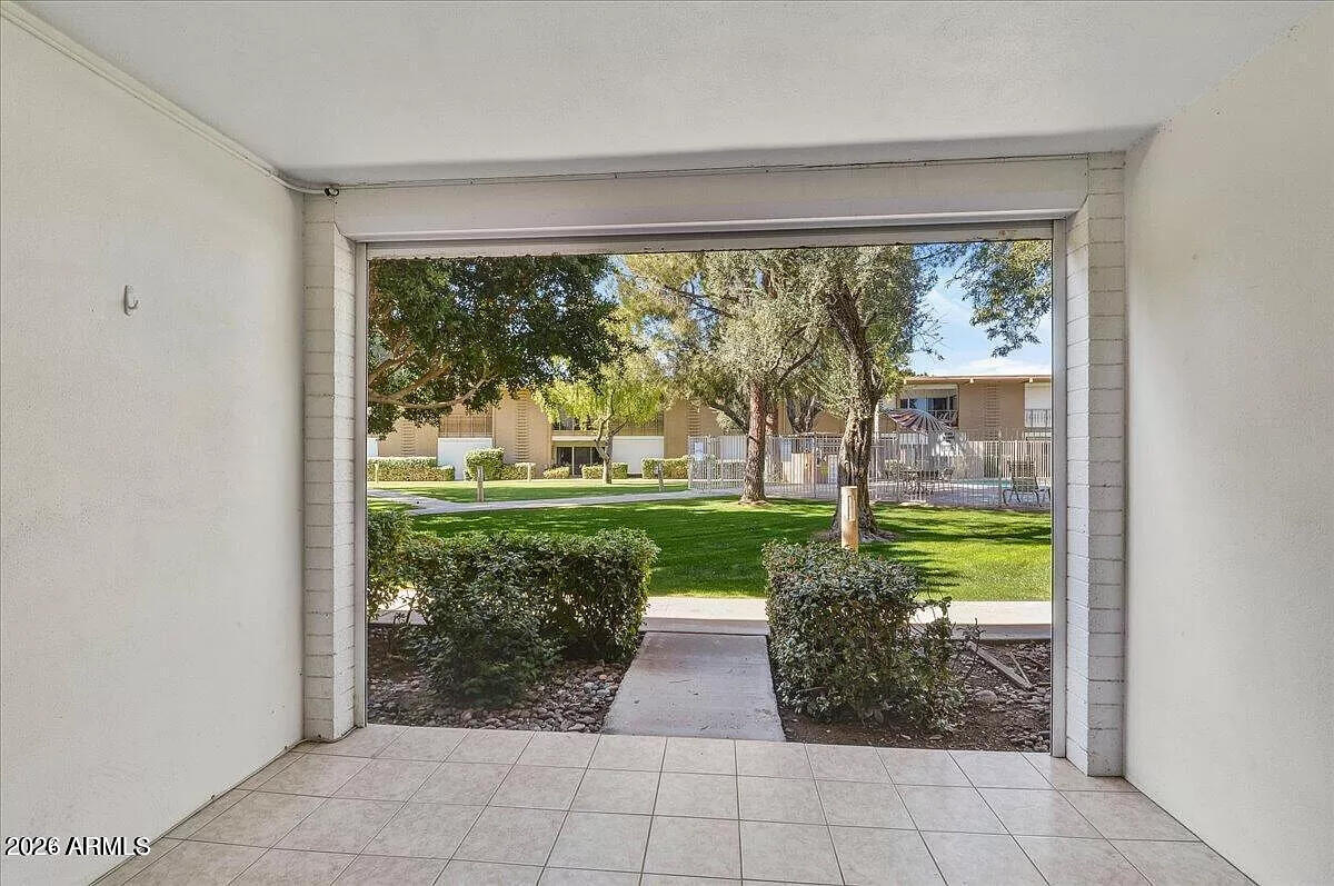 6125 E INDIAN SCHOOL Road 192