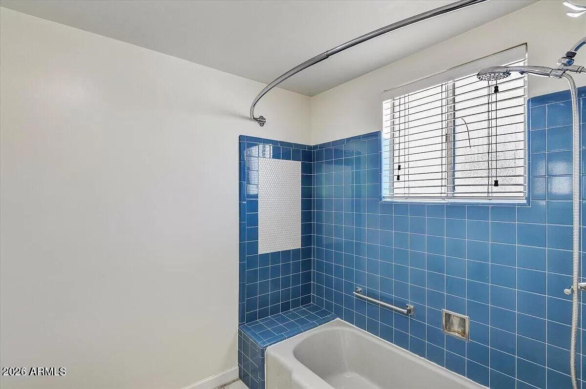 6125 E INDIAN SCHOOL Road 192