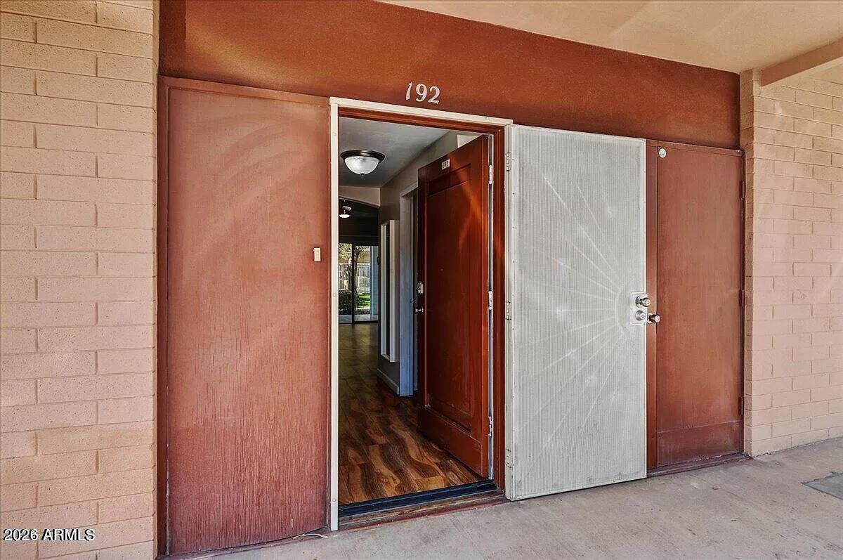 6125 E INDIAN SCHOOL Road 192