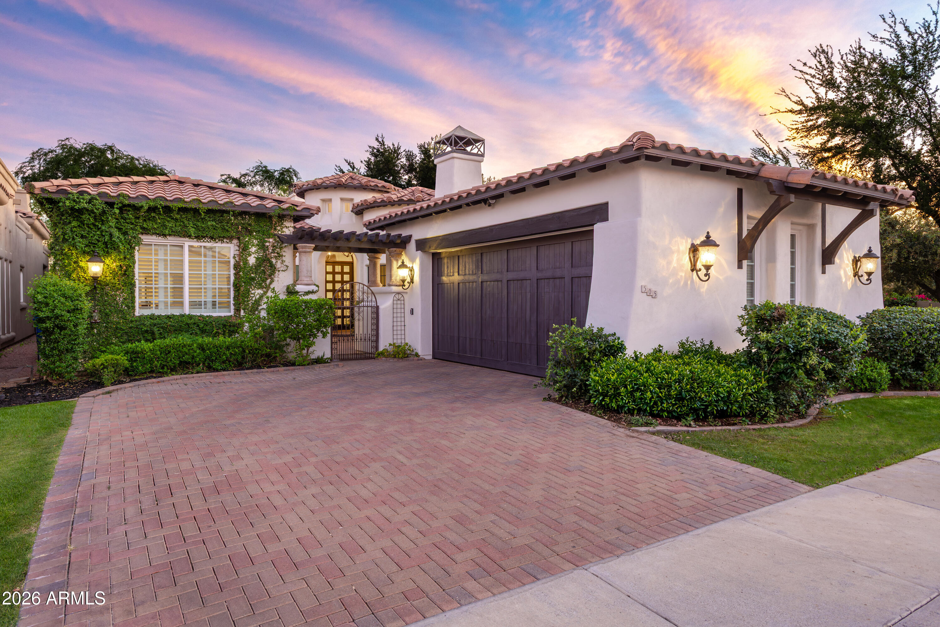 505 E ADAIR Drive