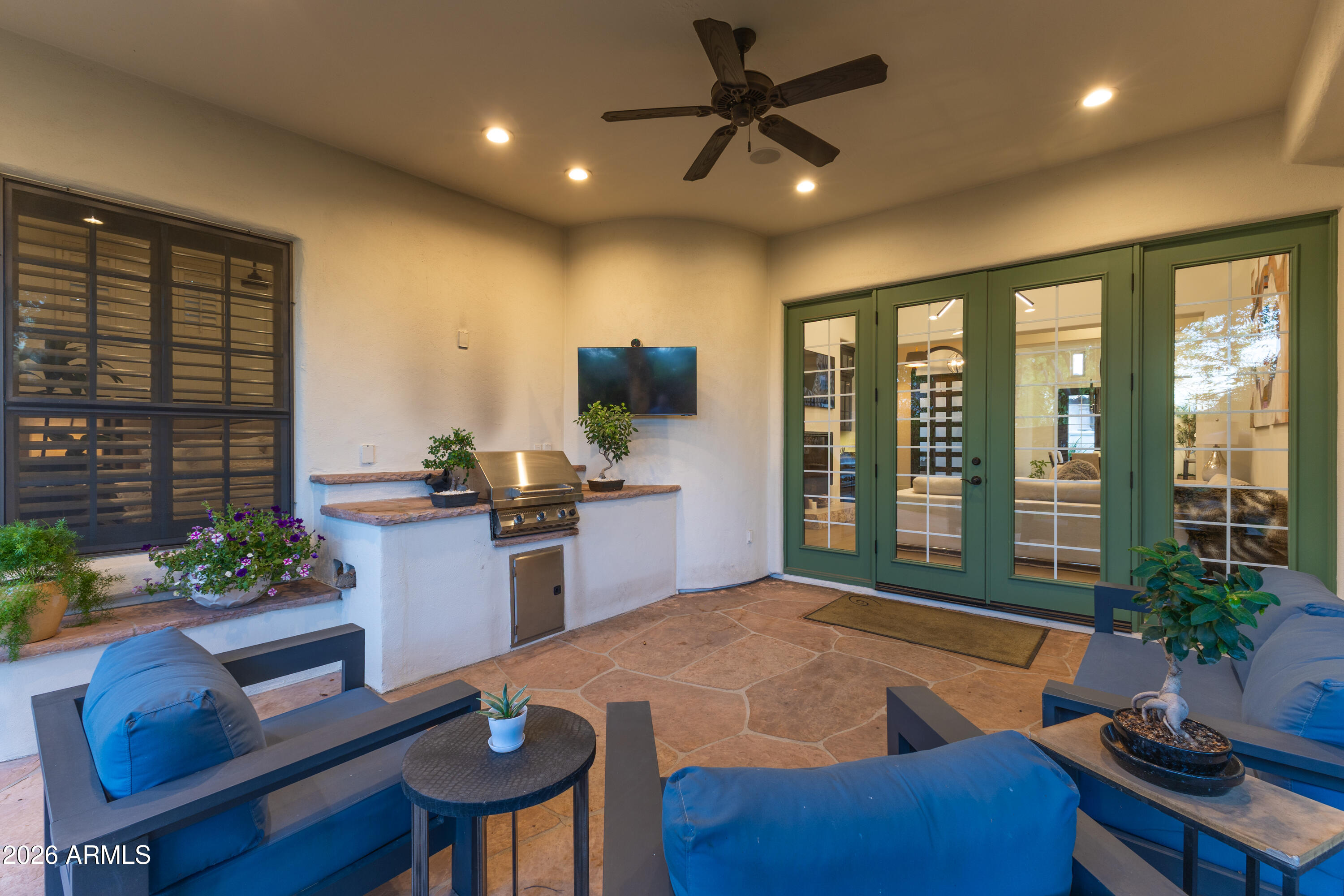 505 E ADAIR Drive
