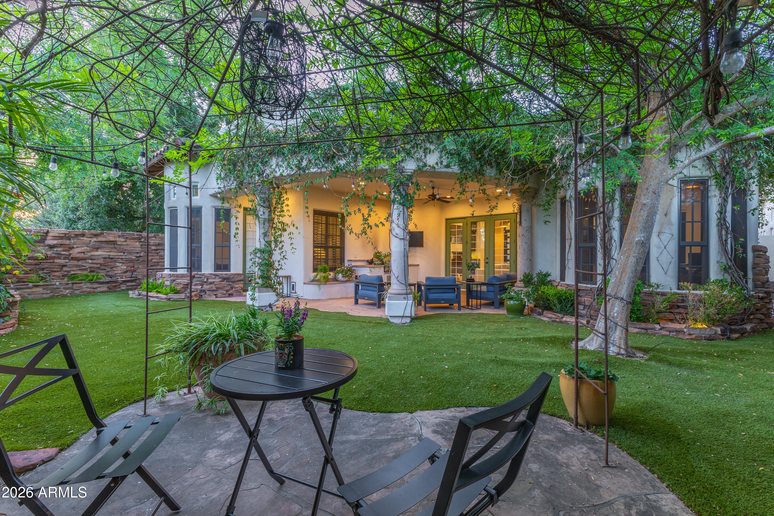 505 E ADAIR Drive