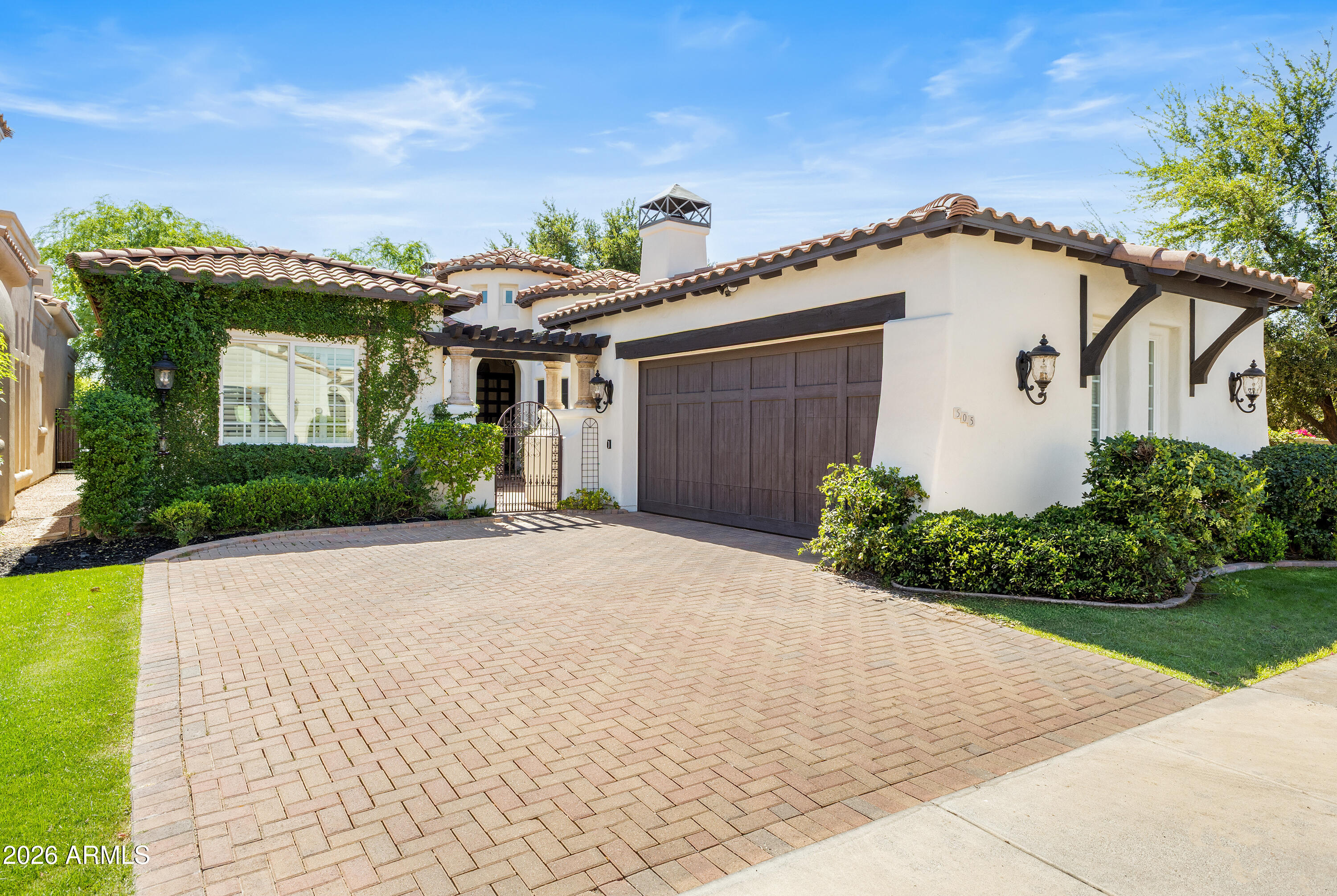 505 E ADAIR Drive