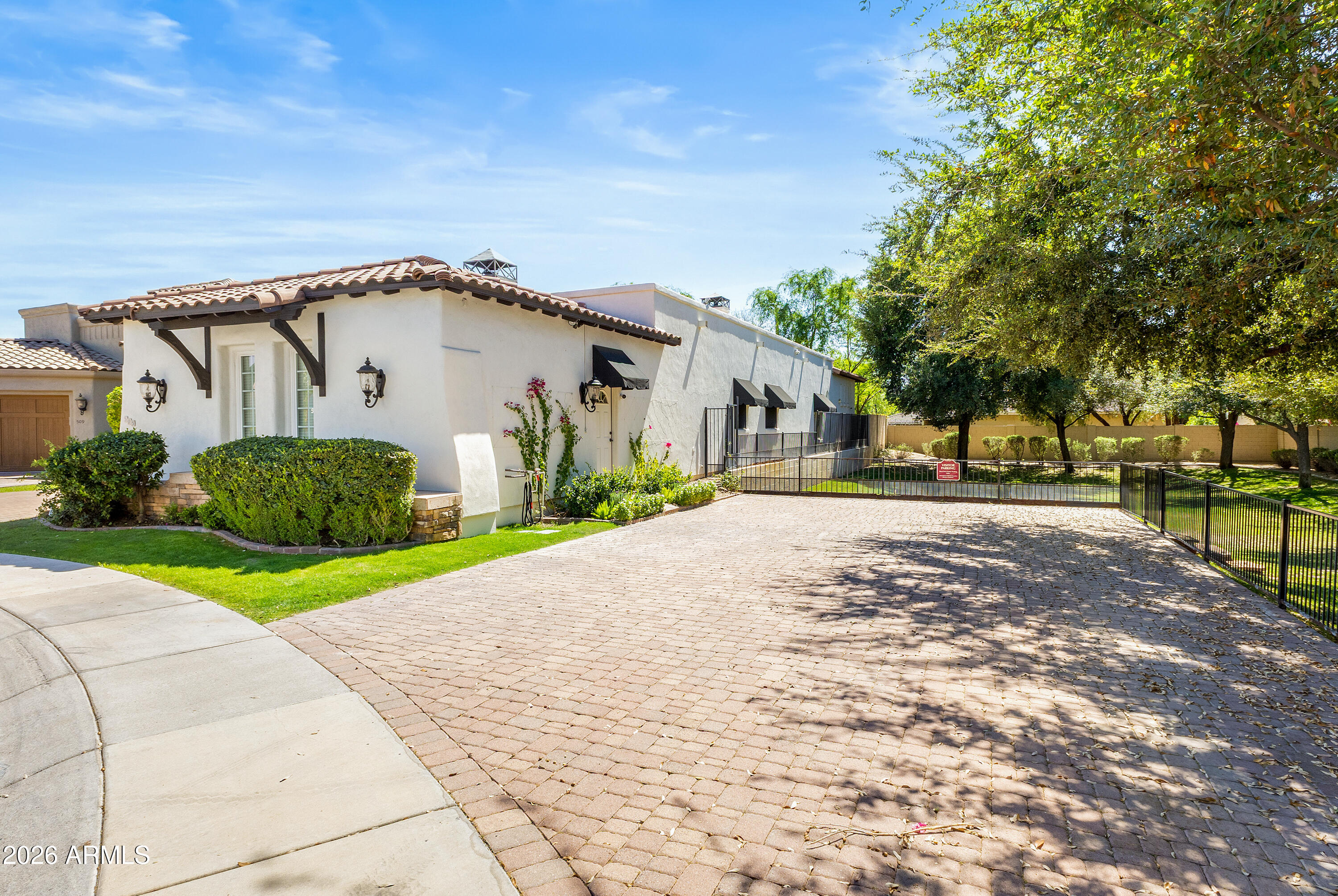 505 E ADAIR Drive