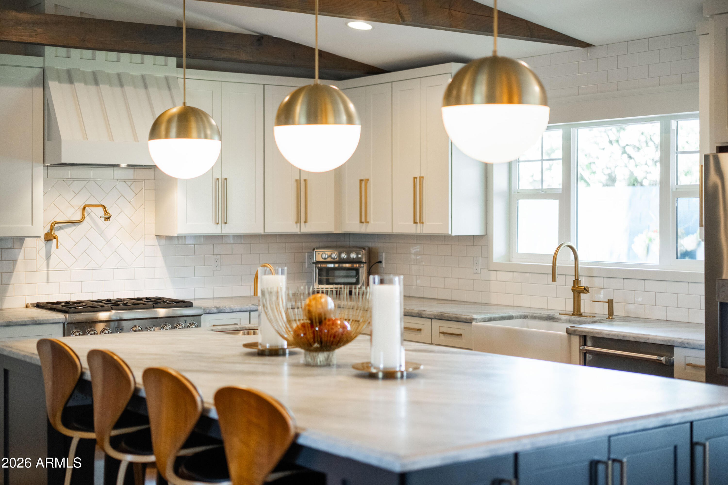 4618 E CALLE VENTURA