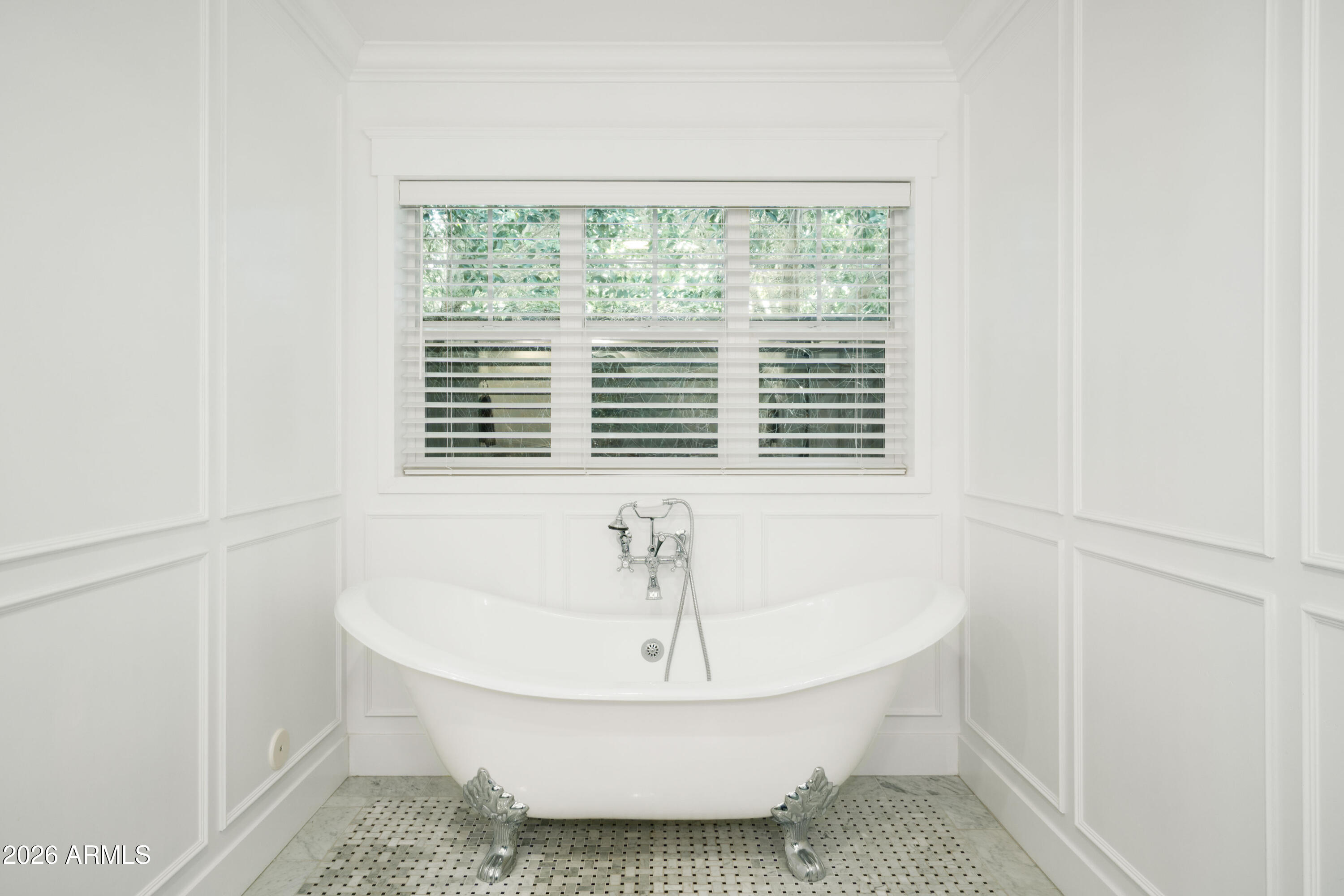 4618 E CALLE VENTURA