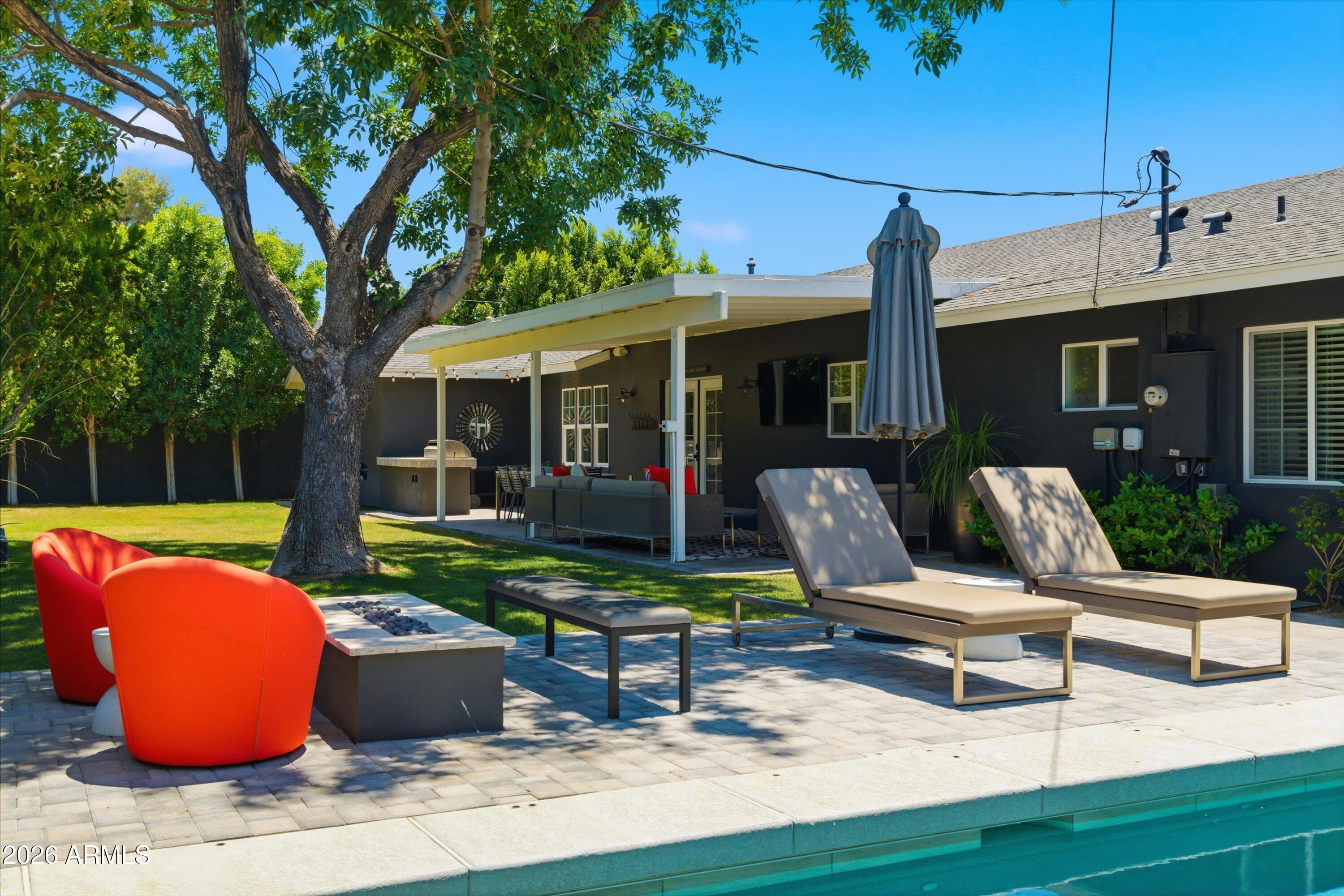 4618 E CALLE VENTURA