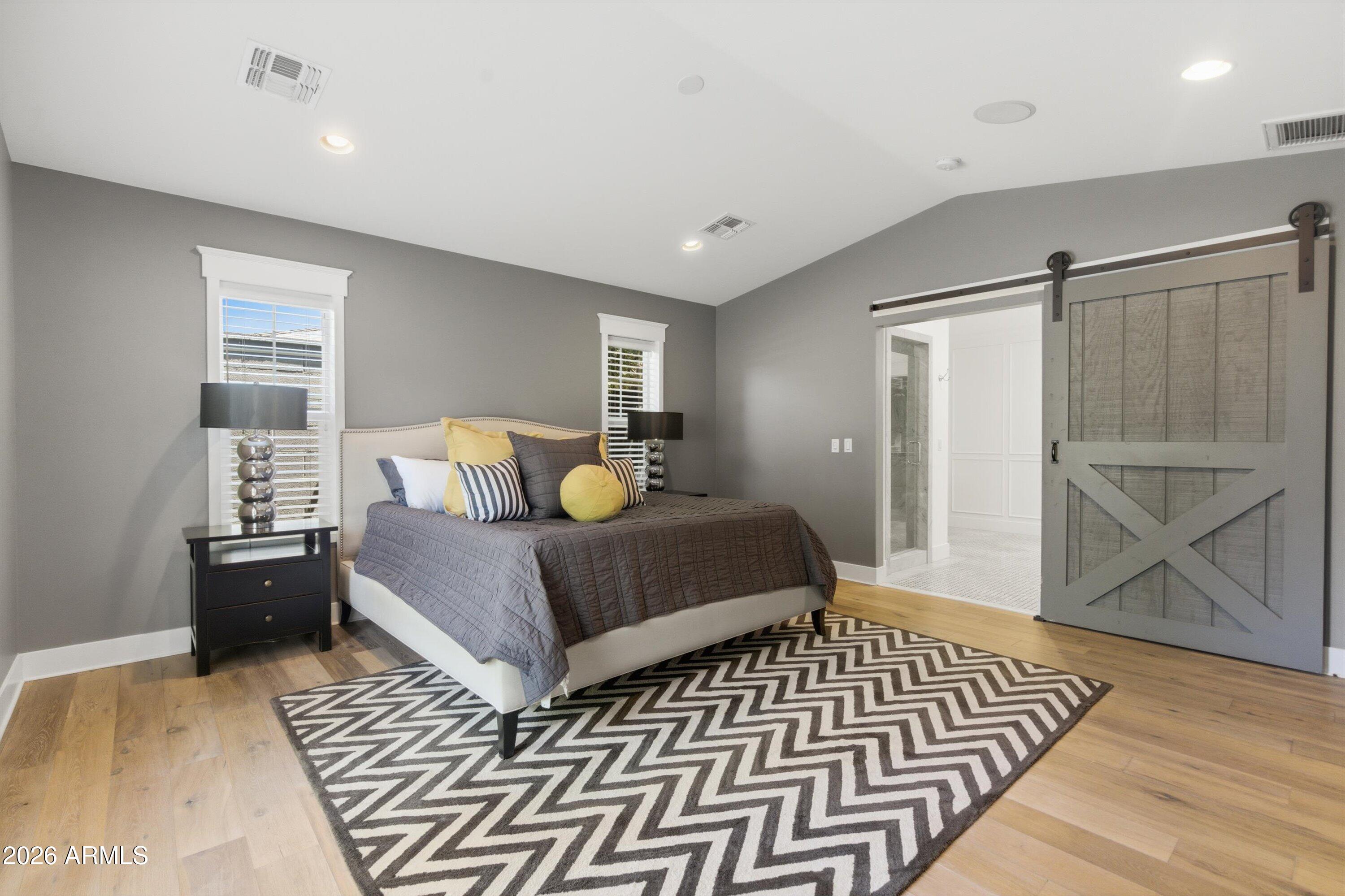4618 E CALLE VENTURA