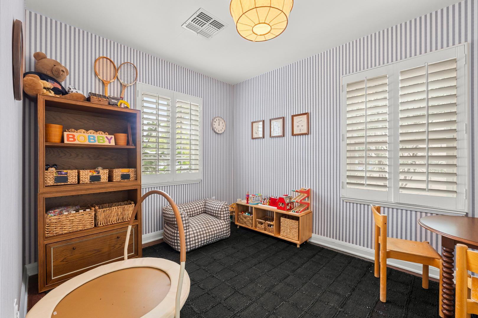 317 W Encanto Boulevard