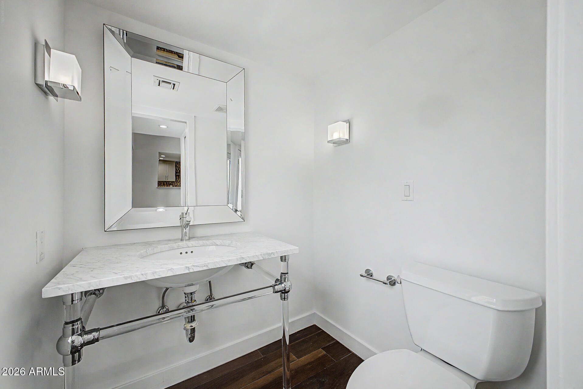 4446 E CAMELBACK Road 104