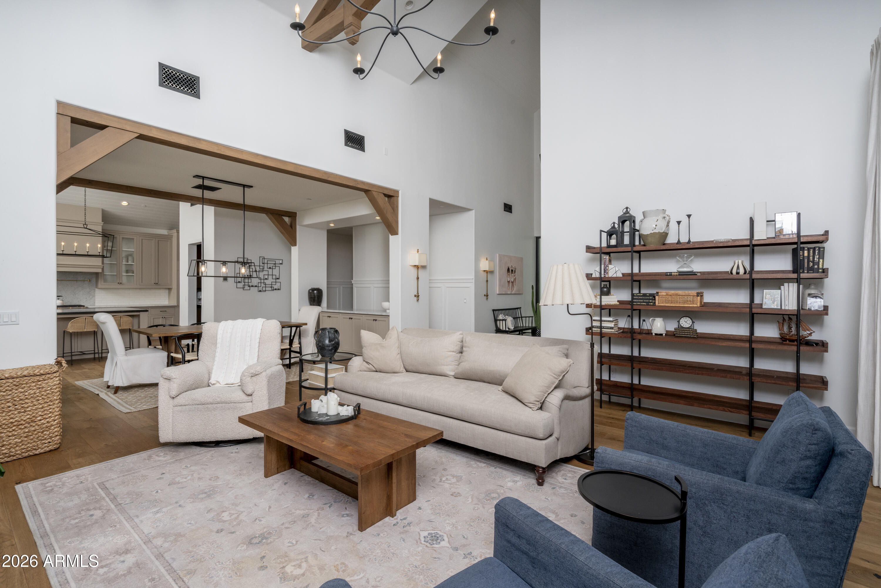 3714 E SELLS Drive