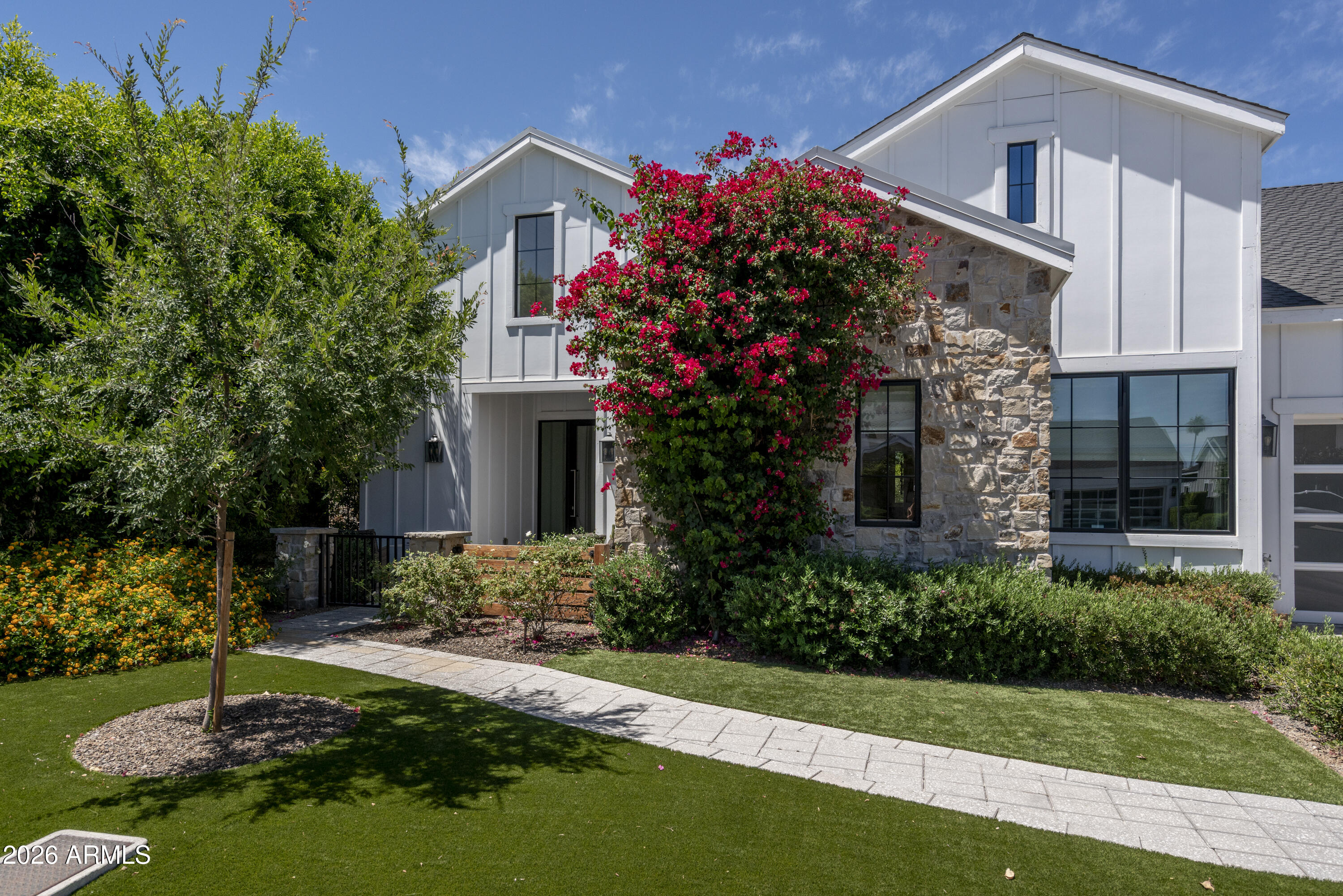 3714 E SELLS Drive
