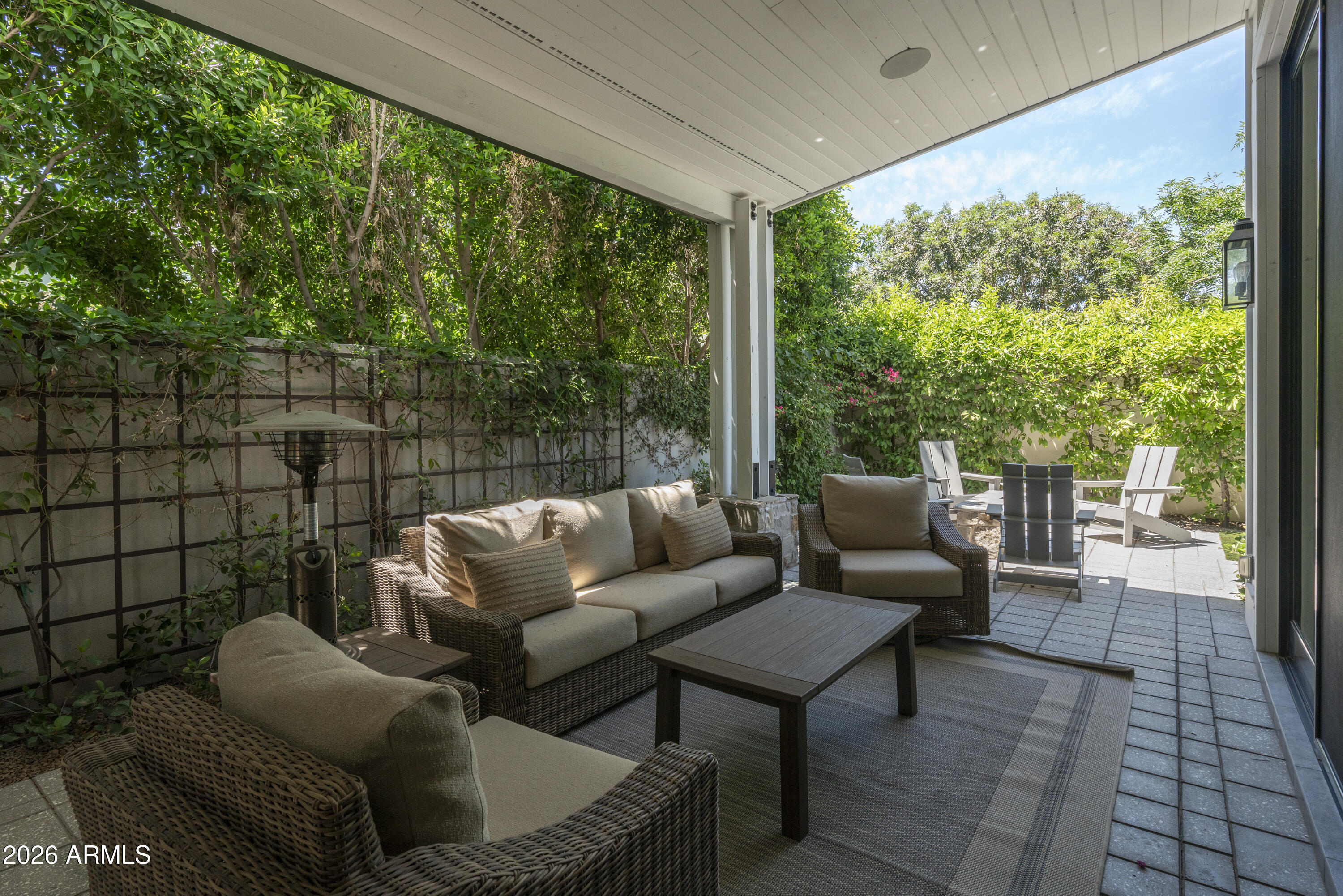 3714 E SELLS Drive