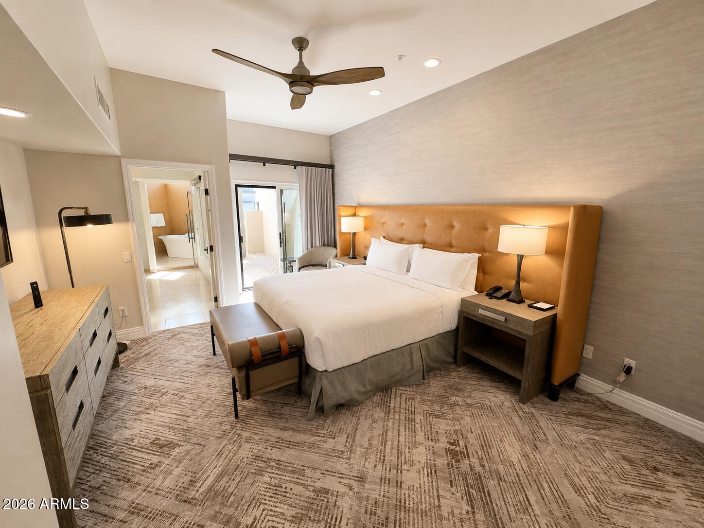6000 E Camelback Road E 7707